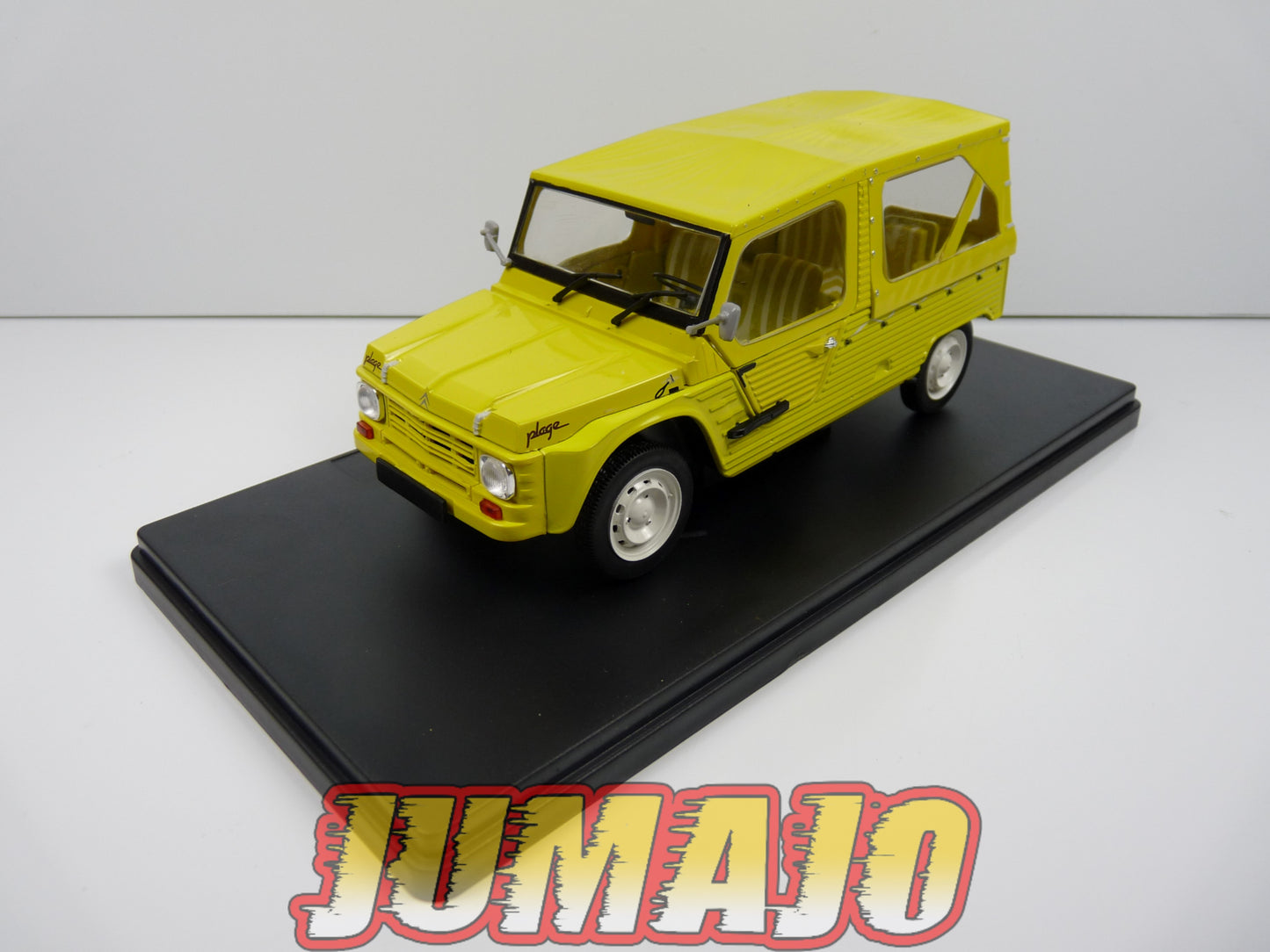 PTVQ23 Voiture 1/24 SALVAT Models : CITROEN Mehari plage 1983