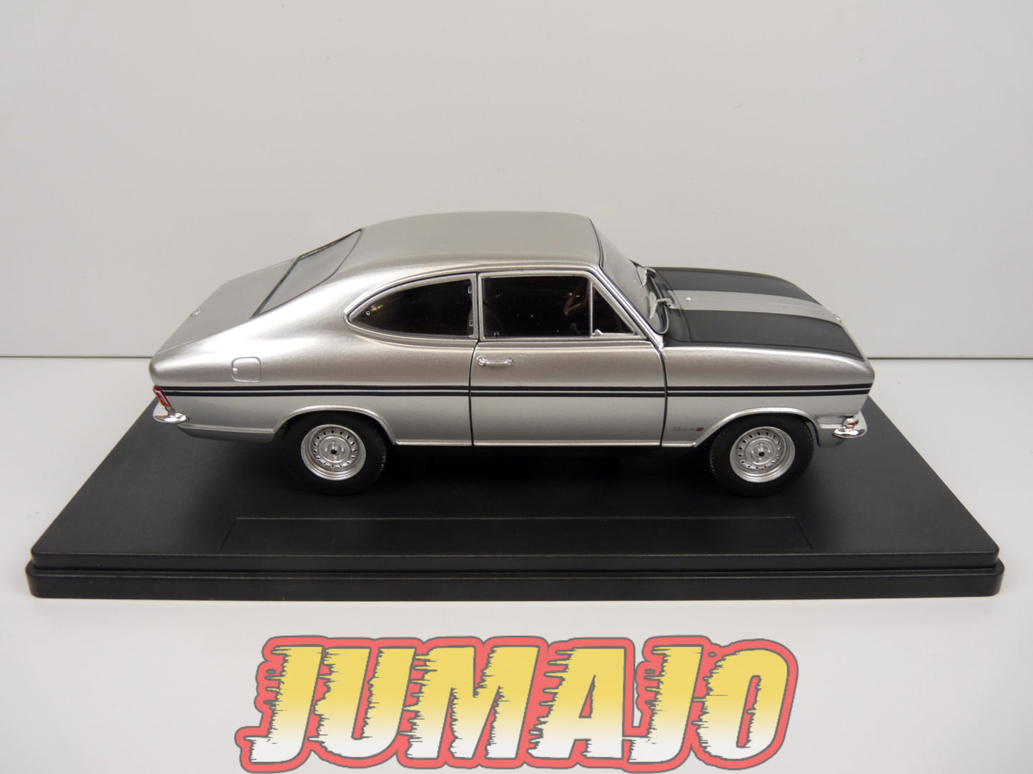 PTVQ25 Voiture 1/24 SALVAT Models : OPEL Kadett B rallye 1967