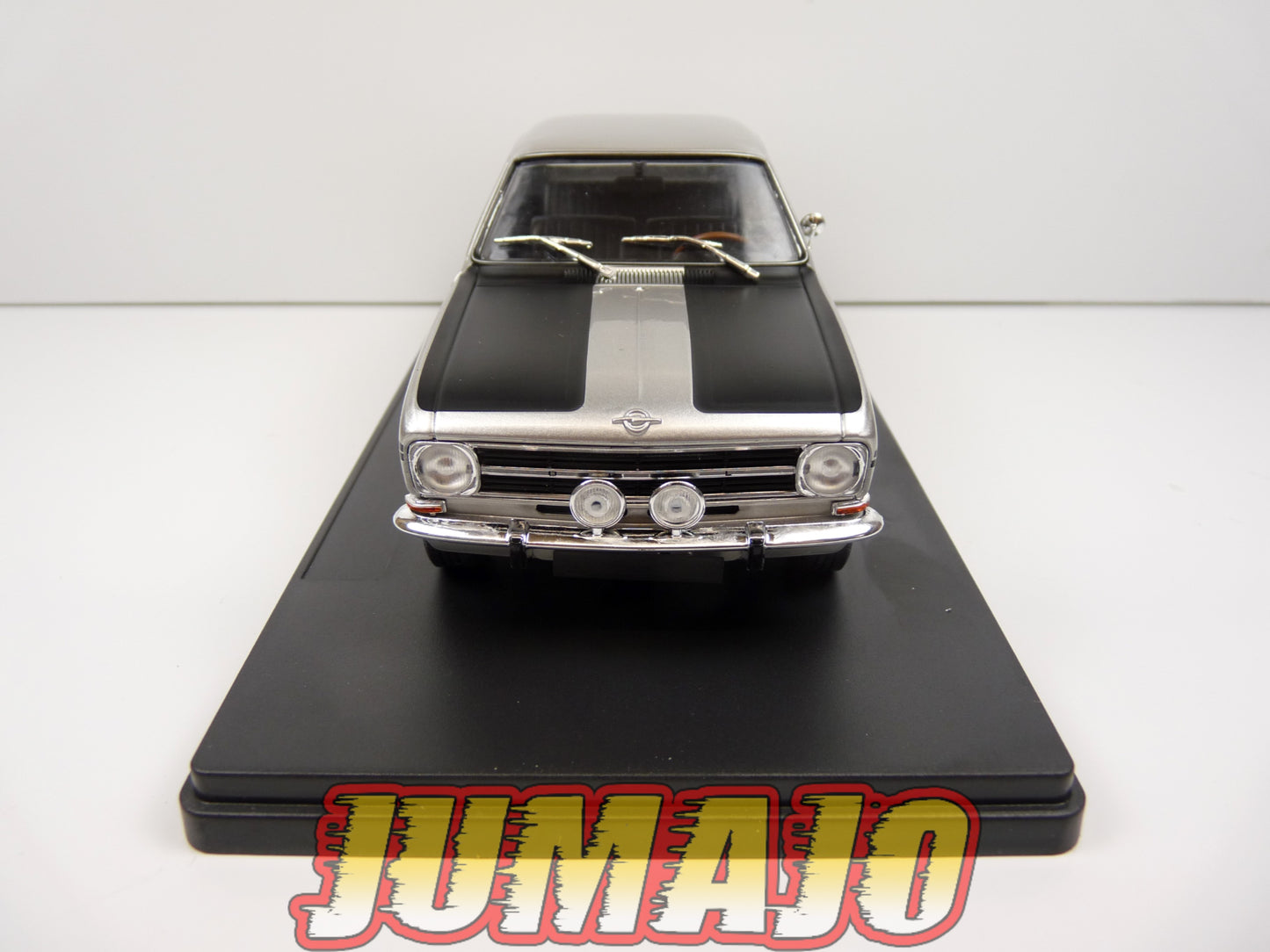 PTVQ25 Voiture 1/24 SALVAT Models : OPEL Kadett B rallye 1967