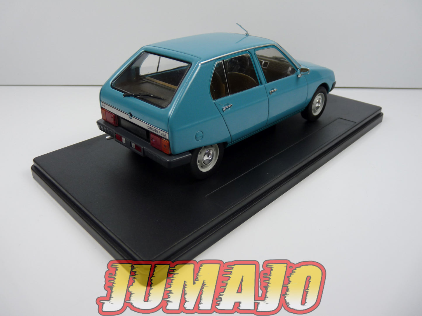 PTVQ26 Voiture 1/24 SALVAT Models : CITROEN Visa 1979
