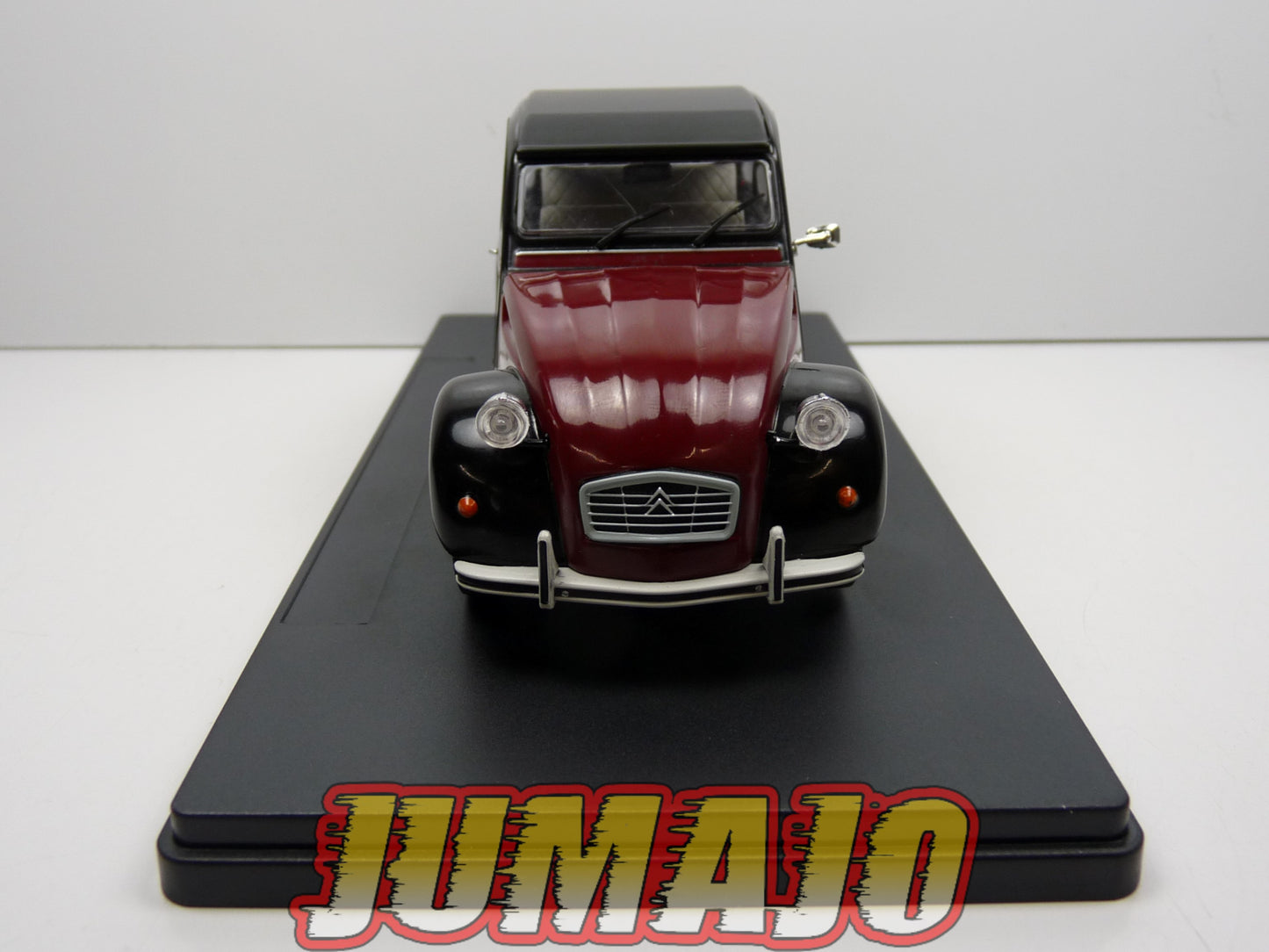 PTVQ2 Voiture 1/24 SALVAT Models : CITROEN 2CV 6 Charleston 1986