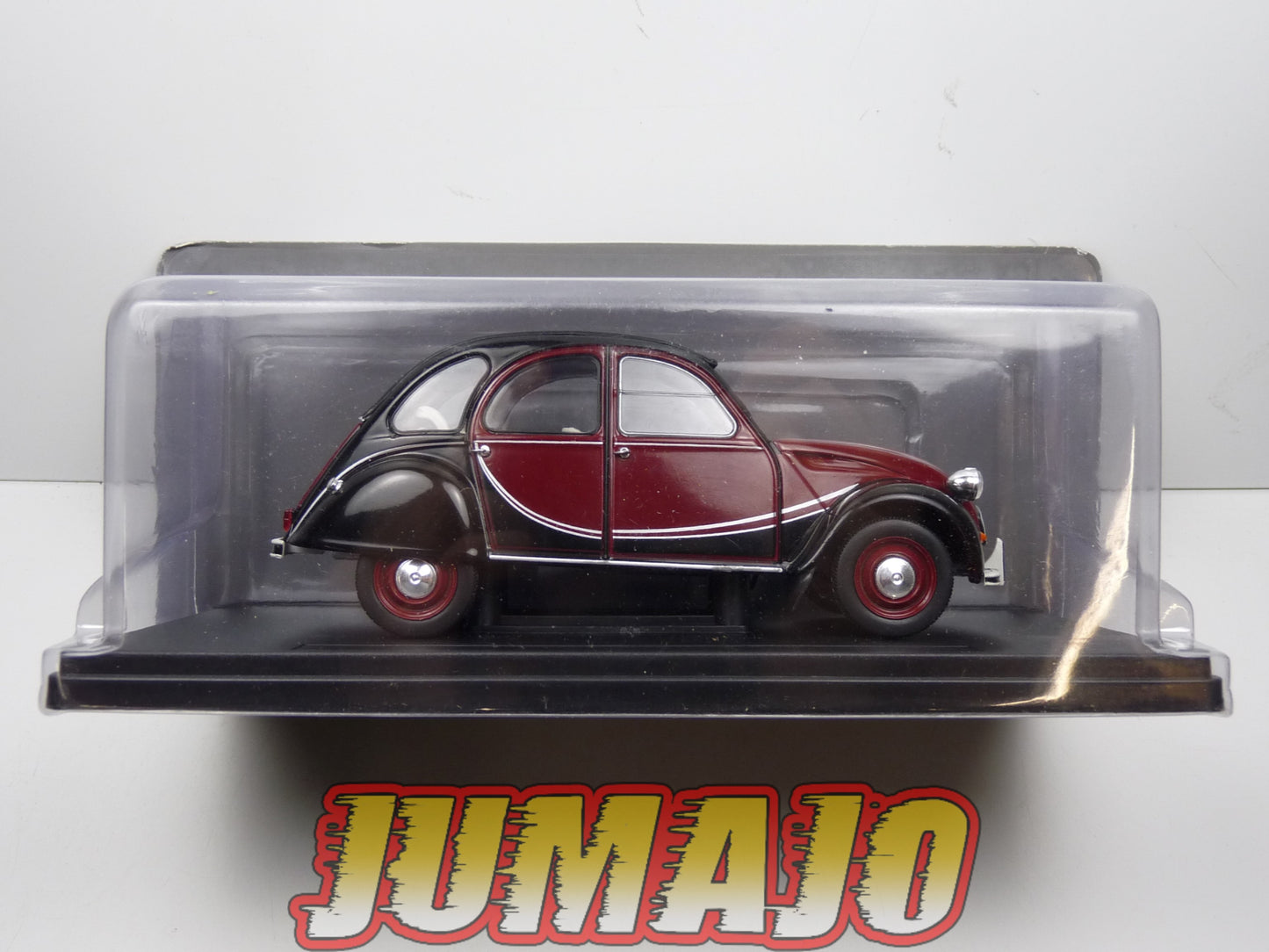 PTVQ2 Voiture 1/24 SALVAT Models : CITROEN 2CV 6 Charleston 1986