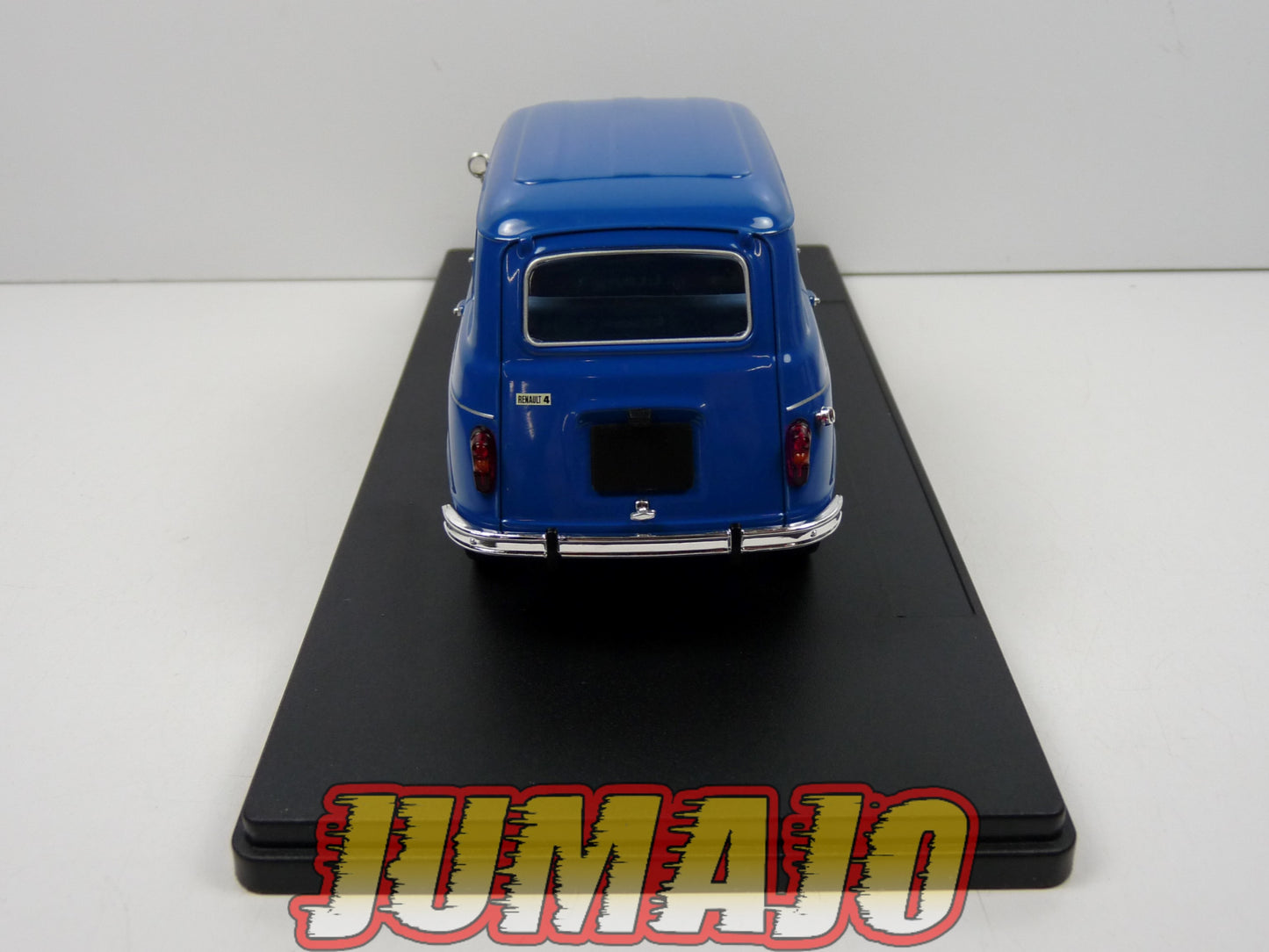 PTVQ6 Voiture 1/24 SALVAT Models : RENAULT 4L 1965