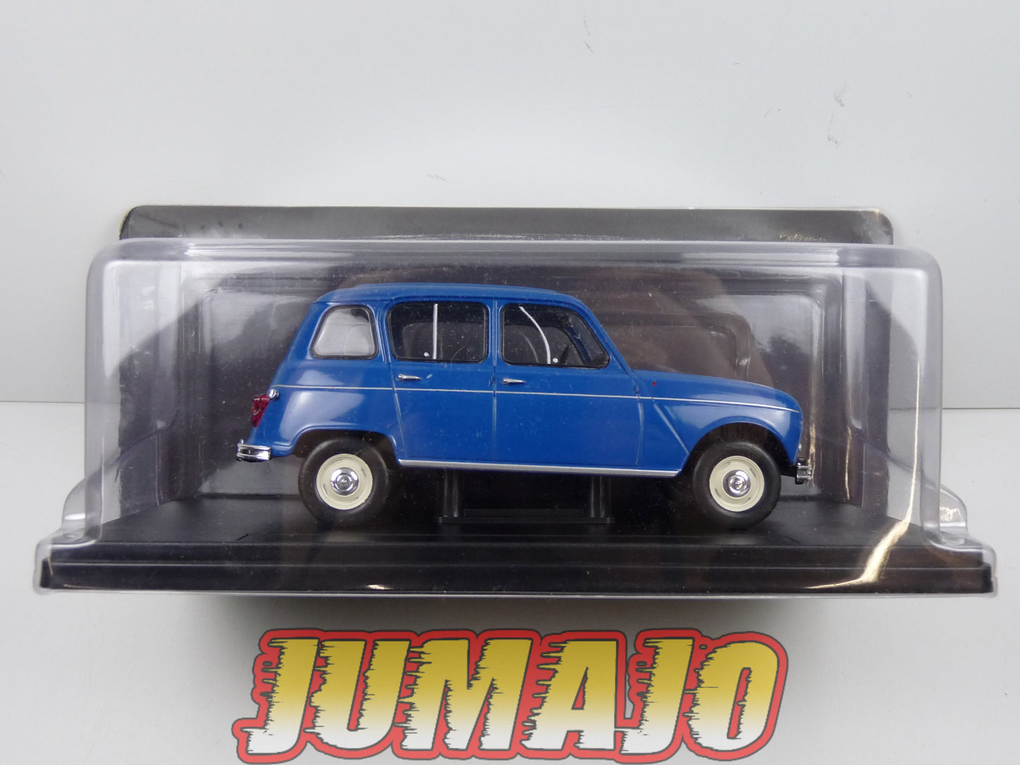 PTVQ6 Voiture 1/24 SALVAT Models : RENAULT 4L 1965