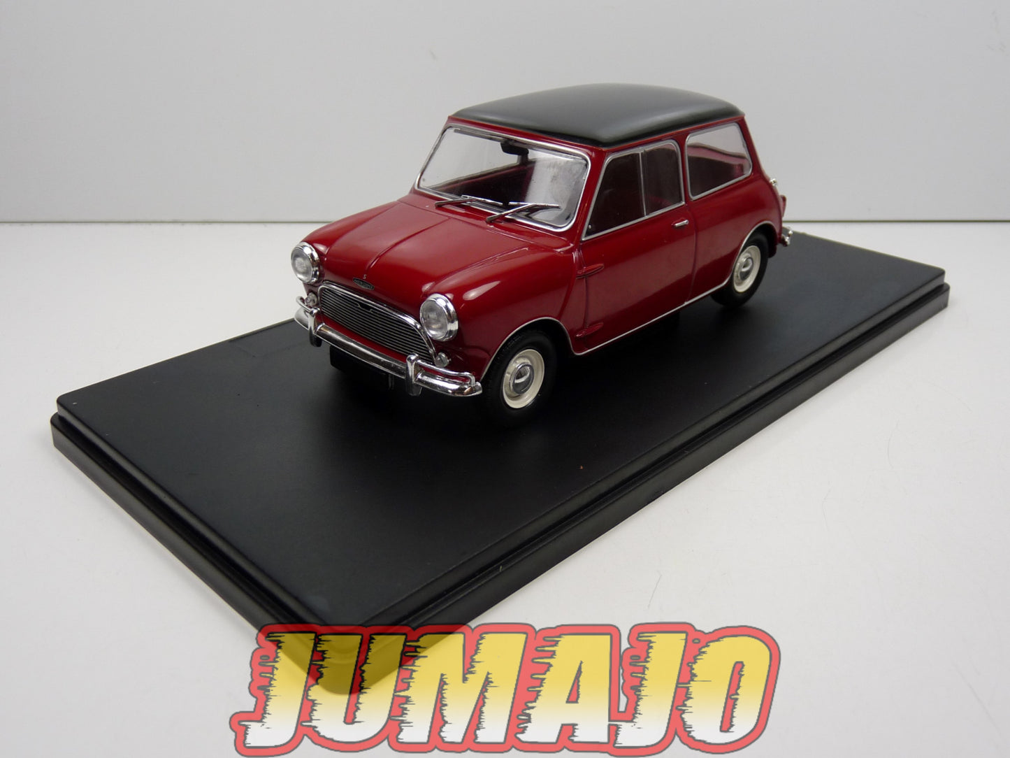 PTVQ7 Voiture 1/24 SALVAT Models : MINI Cooper S 1965