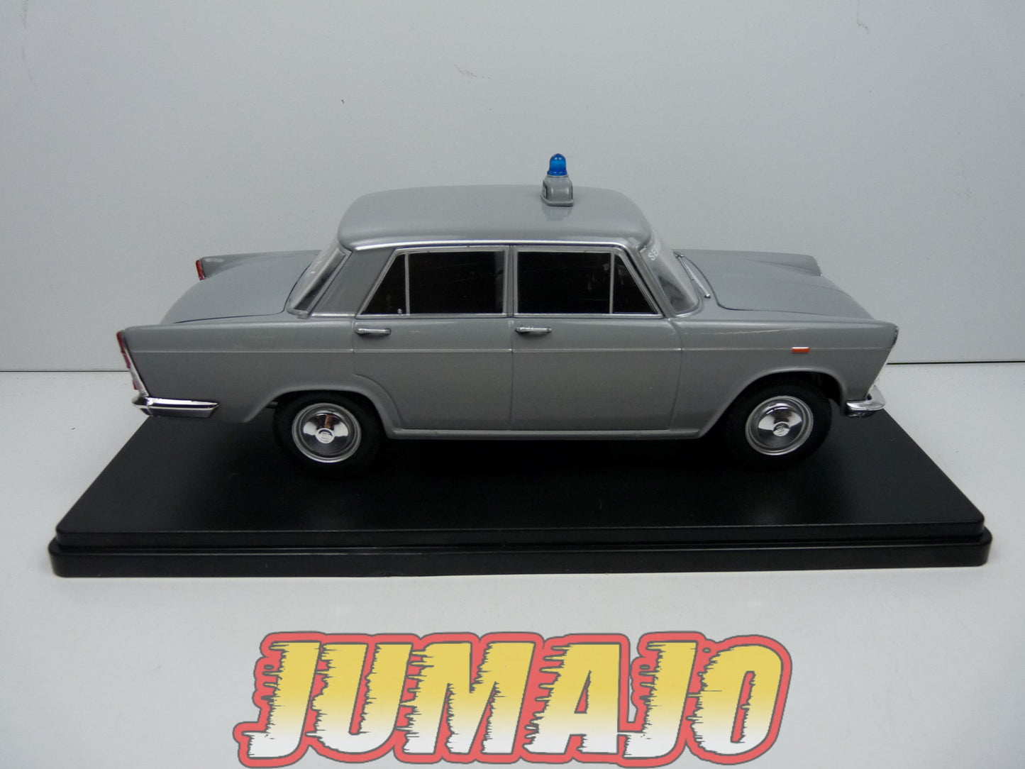 PVQ2 Voiture 1/24 SALVAT test espagne : SEAT 1500 Policia Armada 1965D 1973 Police