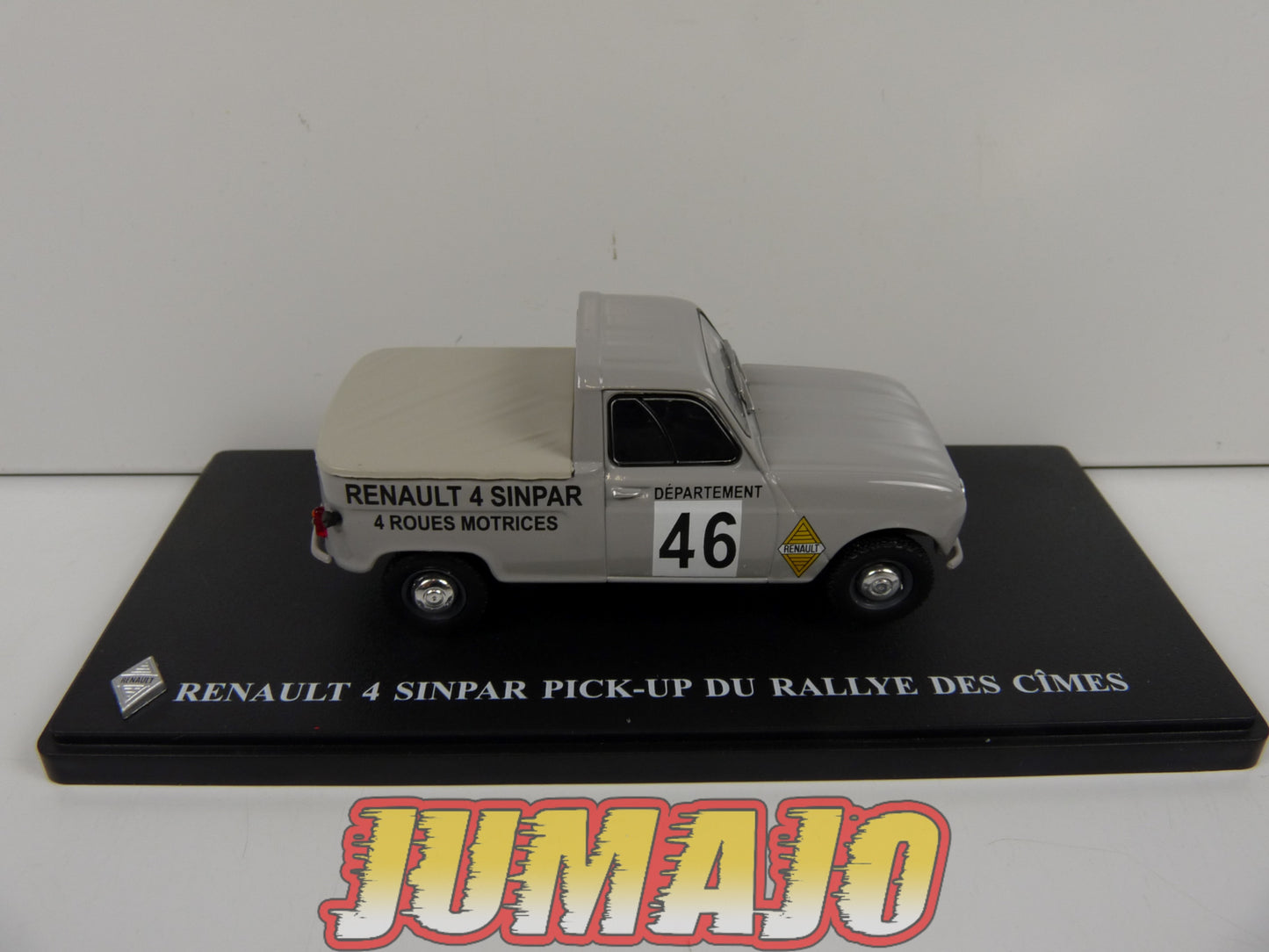R4L75 Passion RENAULT 4 L 1/43 : 4L SINPAR 1963