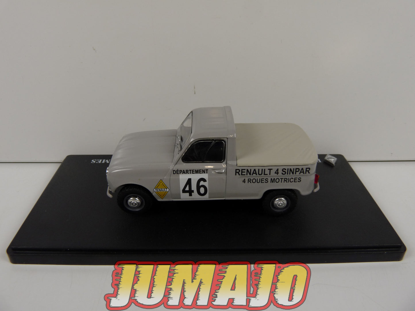 R4L75 Passion RENAULT 4 L 1/43 : 4L SINPAR 1963