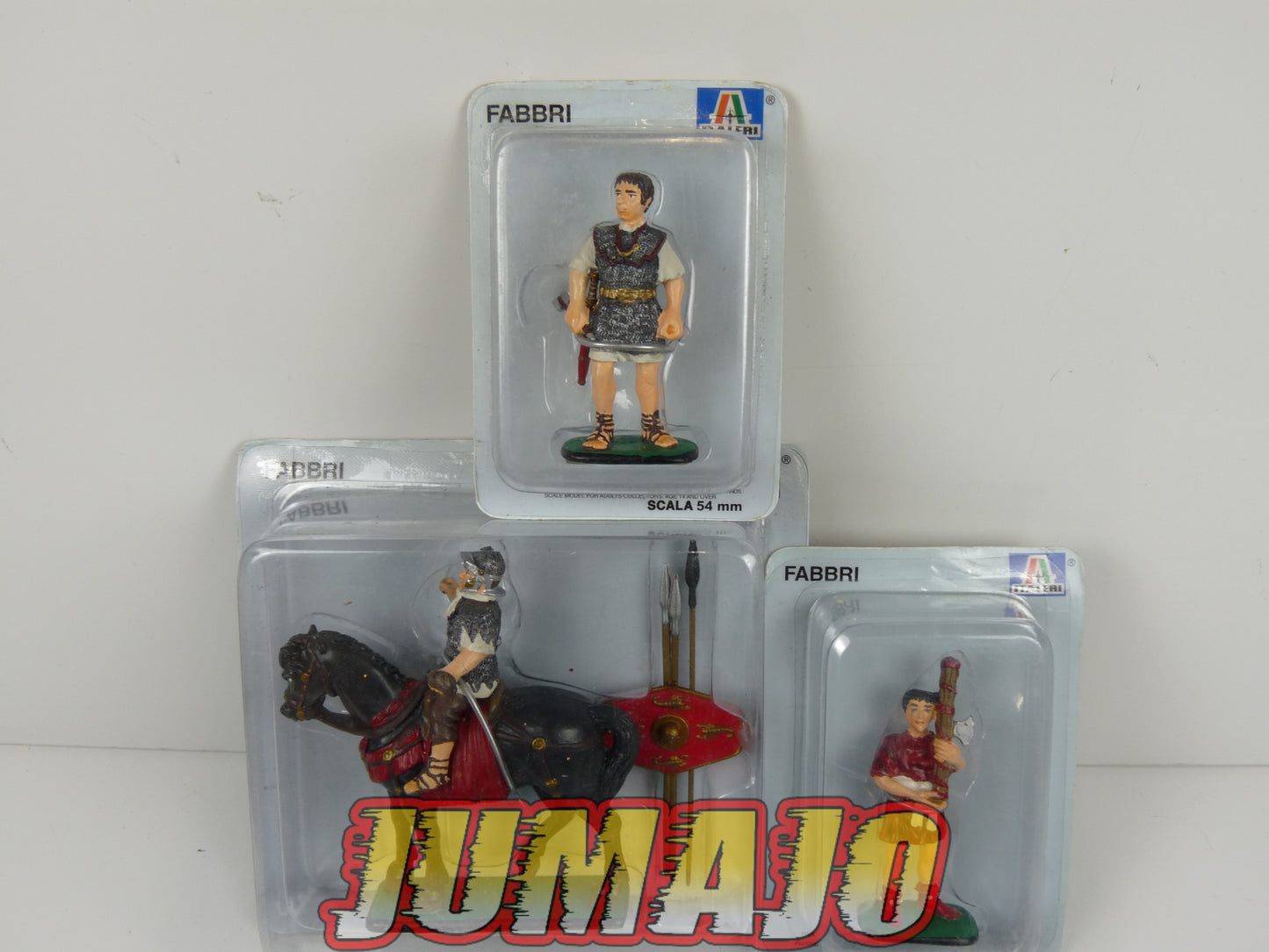 ROM14 LOT 3 SOLDATS ROMAINS Italeri 54 mm : Cavalier, Servant, Licteur