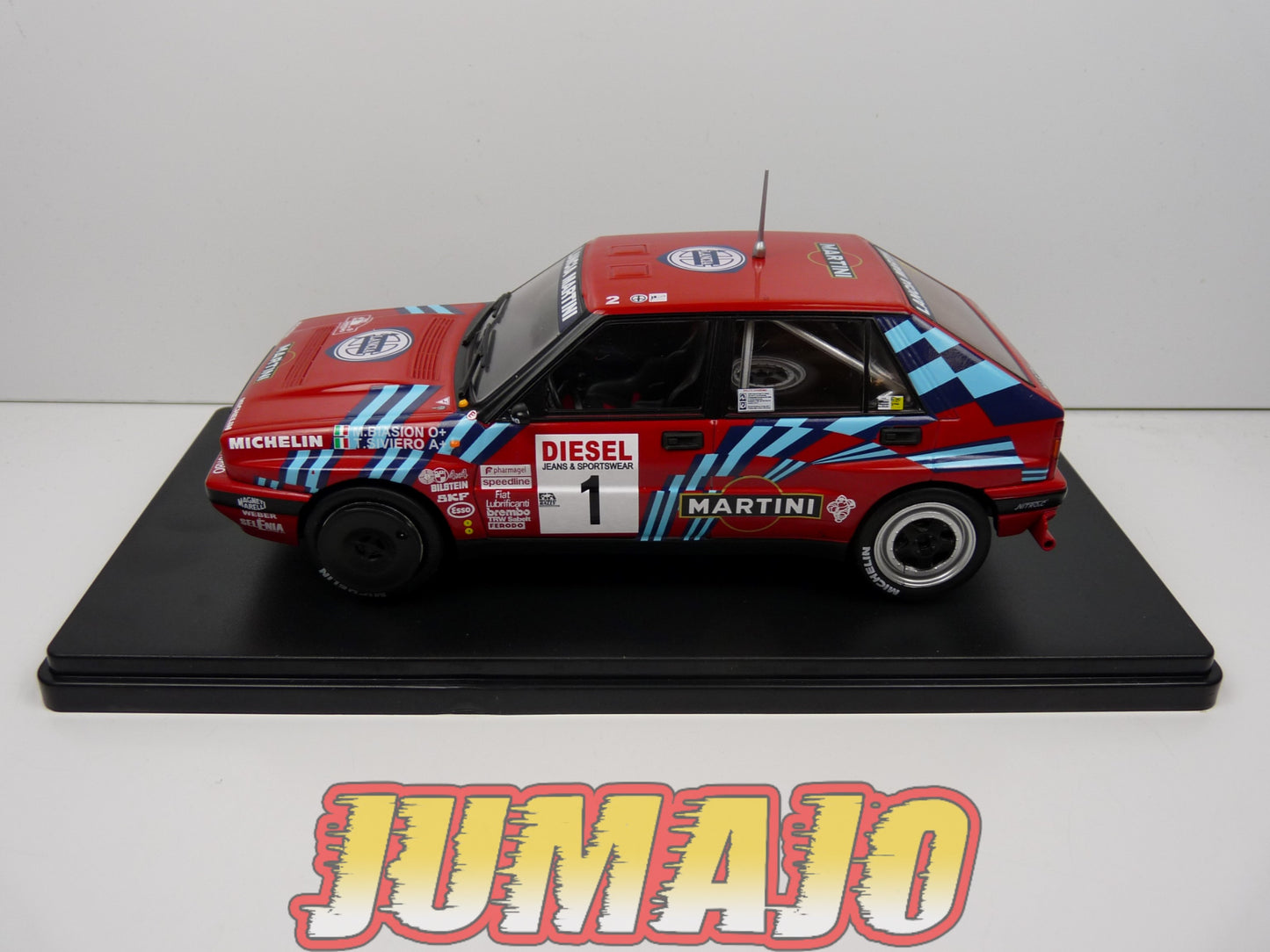 RVQ13 Voiture Rallye 1/24 SALVAT Models : LANCIA Delta Integrale 16V 1989 #1 Biasion