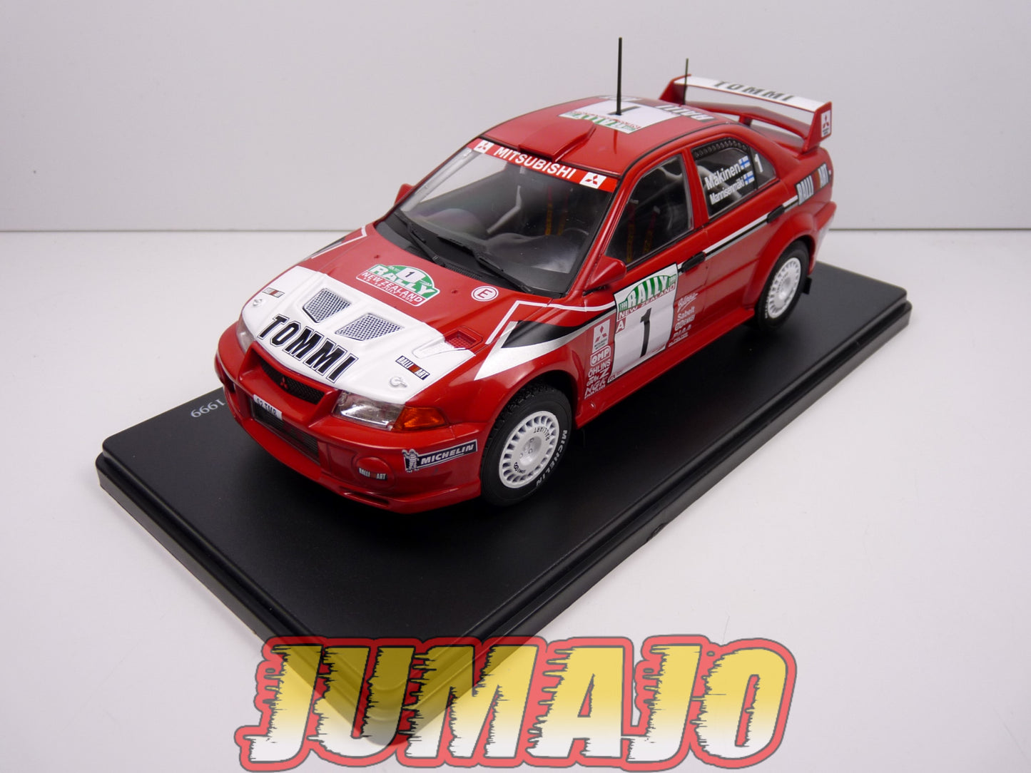 RVQ14 Voiture Rallye 1/24 SALVAT Models : MITSUBISHI Lancer Evo VI 1999 #1 Makinen