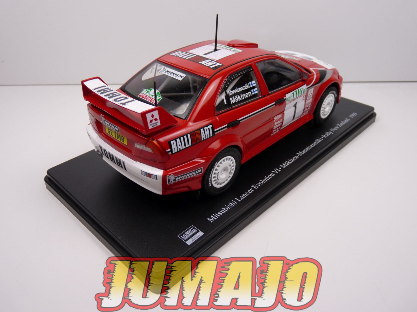 RVQ14 Voiture Rallye 1/24 SALVAT Models : MITSUBISHI Lancer Evo VI 1999 #1 Makinen