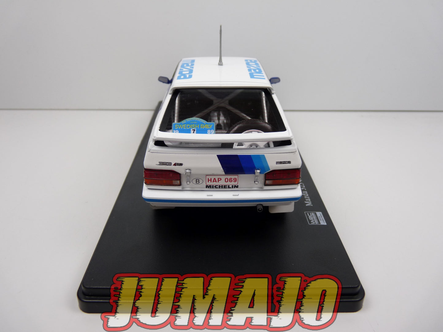 RVQ35 Voiture Rallye 1/24 SALVAT Models : Mazda 323 4WD Carlsson 1989 #7