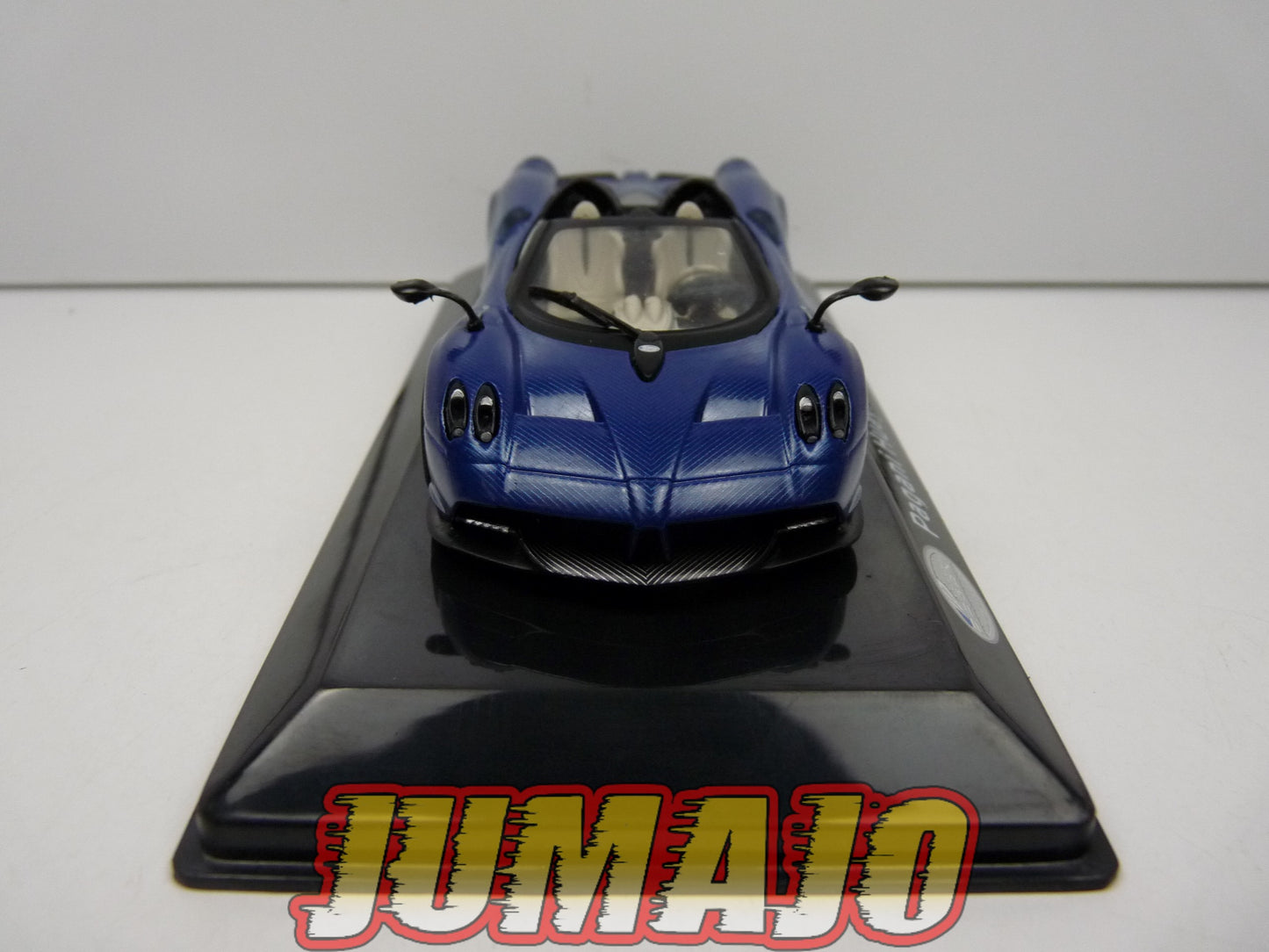 SC34 voiture 1/43 SALVAT Supercars : Pagani Huayra Roadster 2017