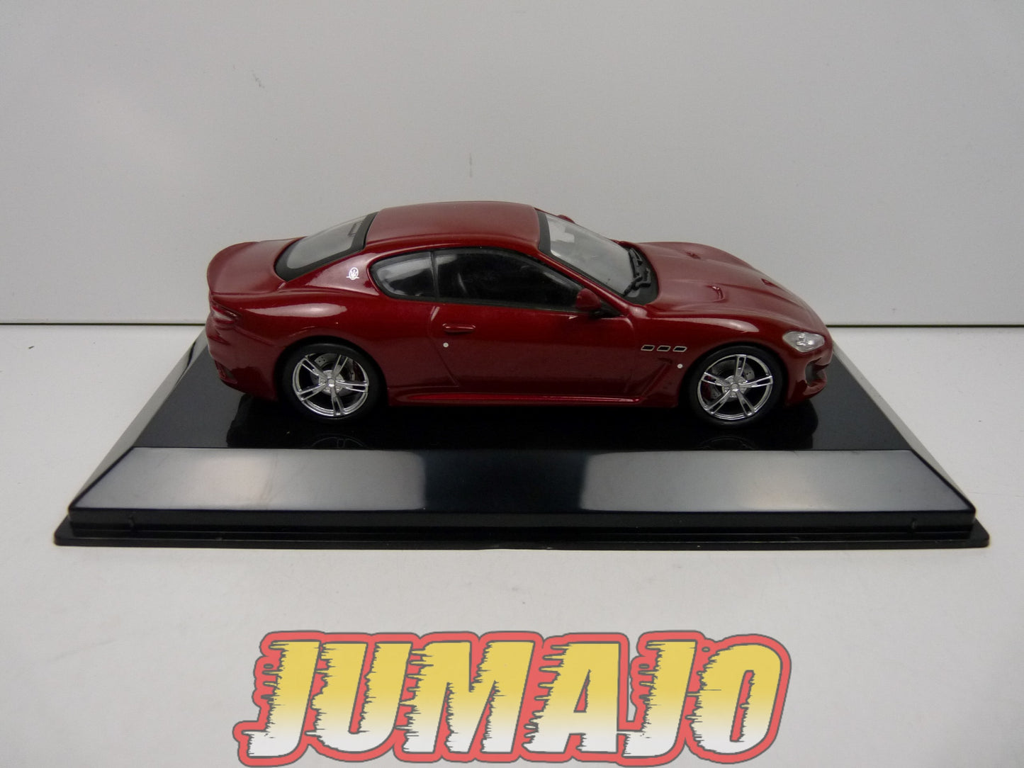 SC39 voiture 1/43 SALVAT Supercars : MASERATI Gran Turismo 2012