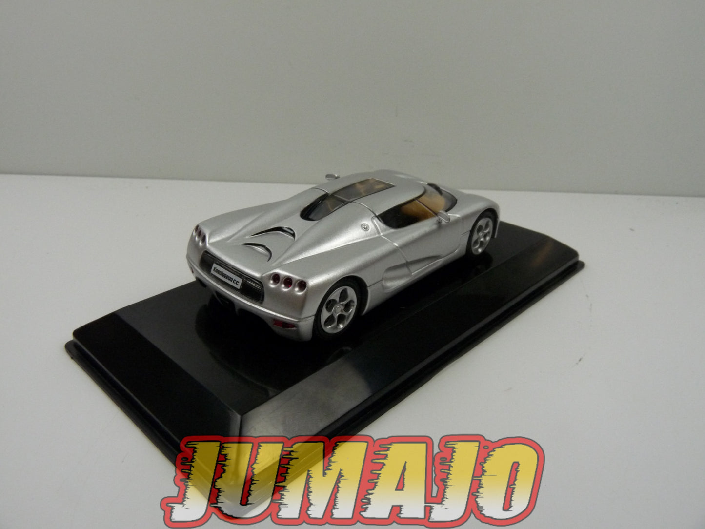 SC56 voiture 1/43 SALVAT Supercars : KOENIGSEGG CC8S 2002