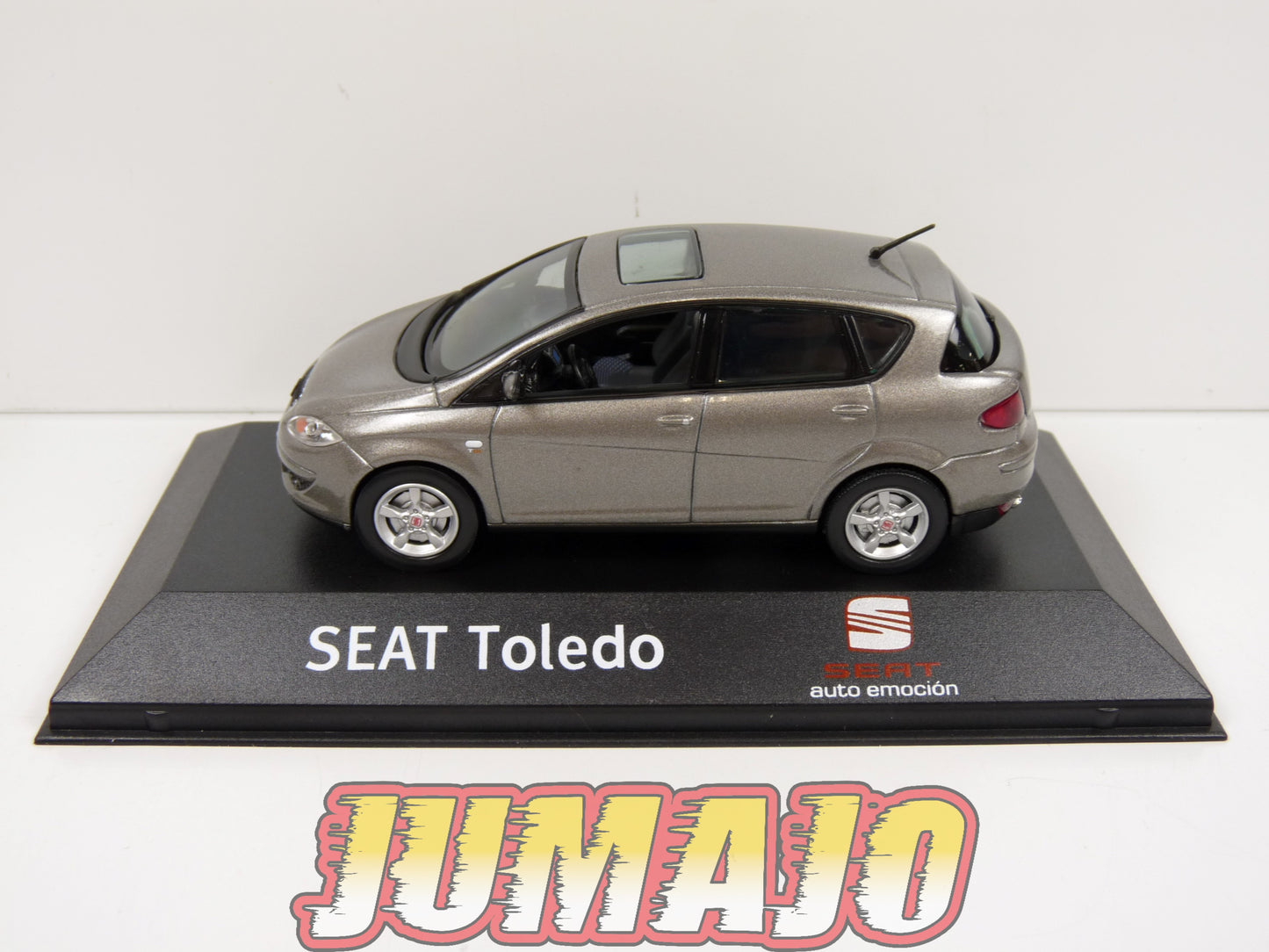 SEA35 Voiture 1/43 SEAT dealer models : SEAT Toledo
