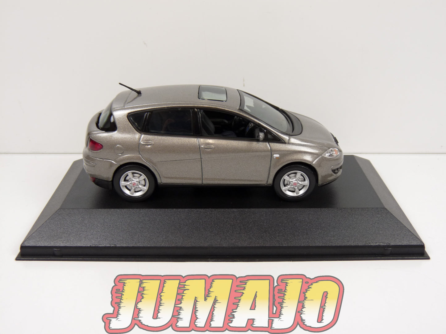 SEA35 Voiture 1/43 SEAT dealer models : SEAT Toledo
