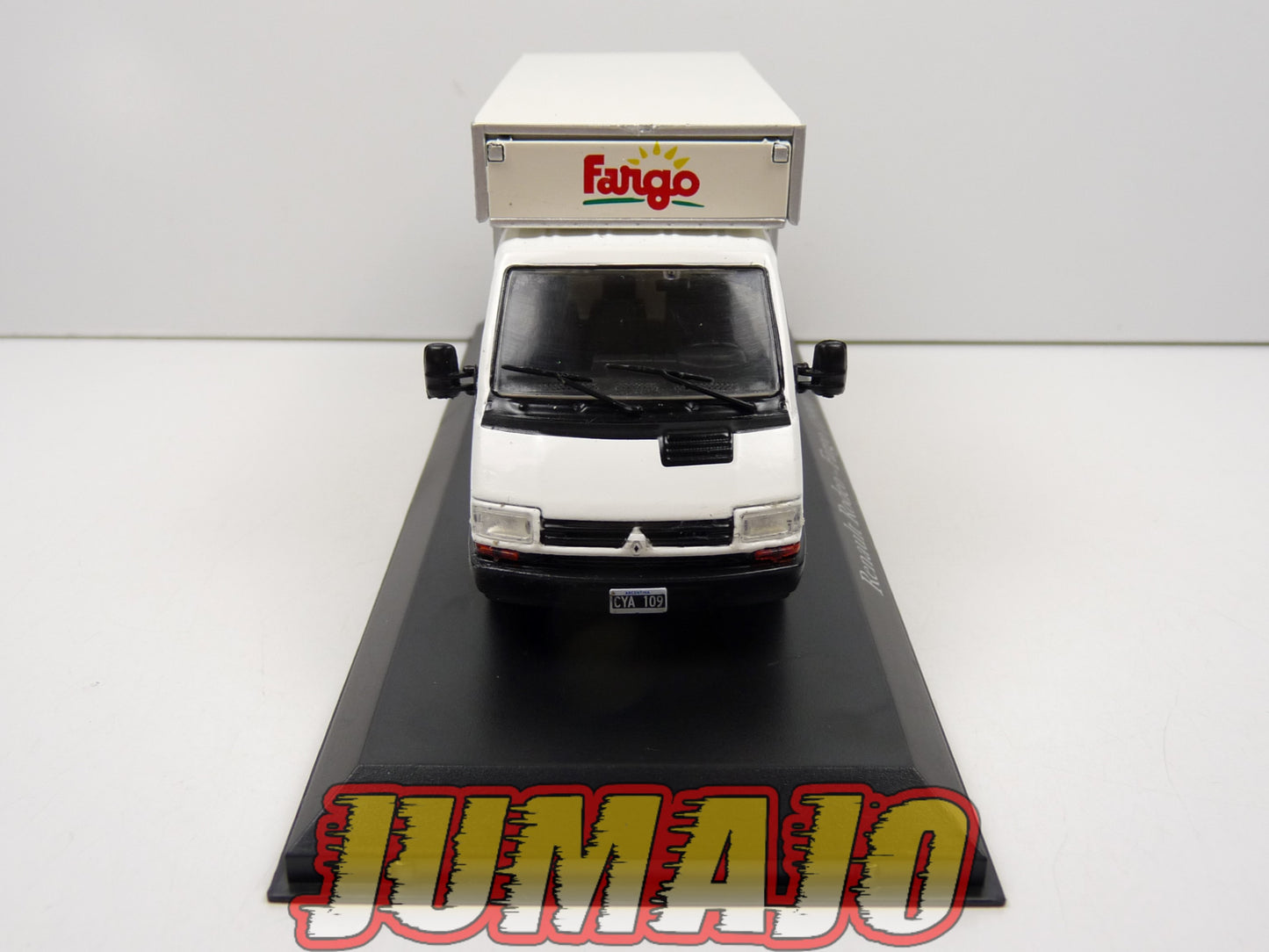 SER39 Voiture 1/43 SALVAT Vehiculos Servicios : RENAULT Rodeo trafic Frigorifique - Fargo (1999)