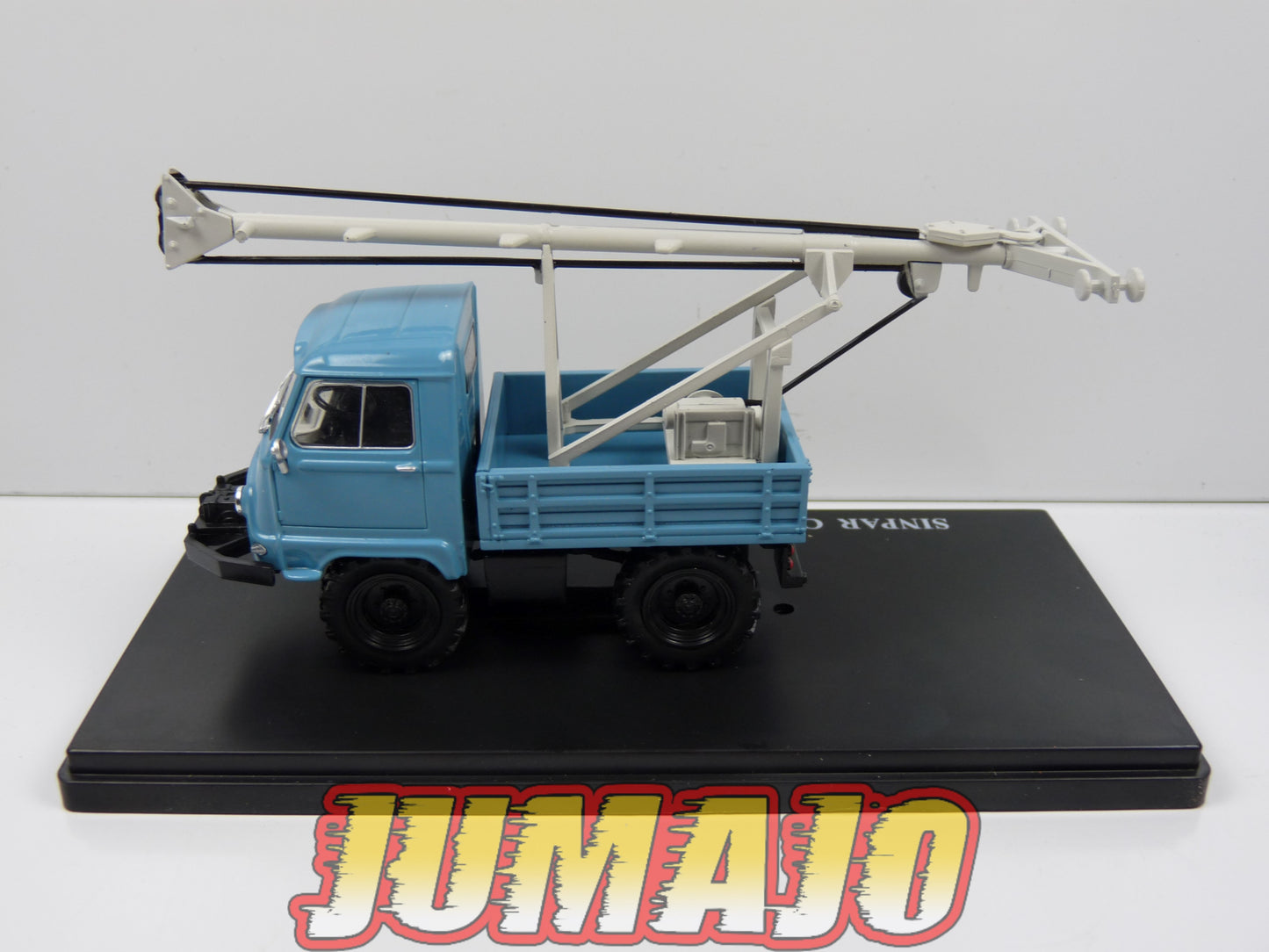 UTR17 UTILITAIRES RENAULT 1/43 Castor 1200 lève-poteau EDF GDF