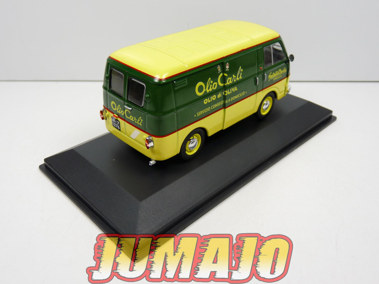 VCE30 1/43 IXO Commerciale Epoque : FIAT 1100 T Huile Olio carli 1968