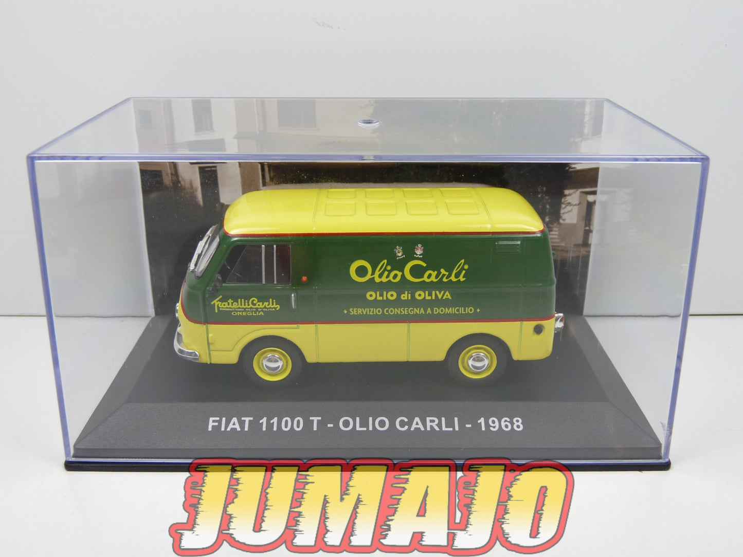 VCE30 1/43 IXO Commerciale Epoque : FIAT 1100 T Huile Olio carli 1968