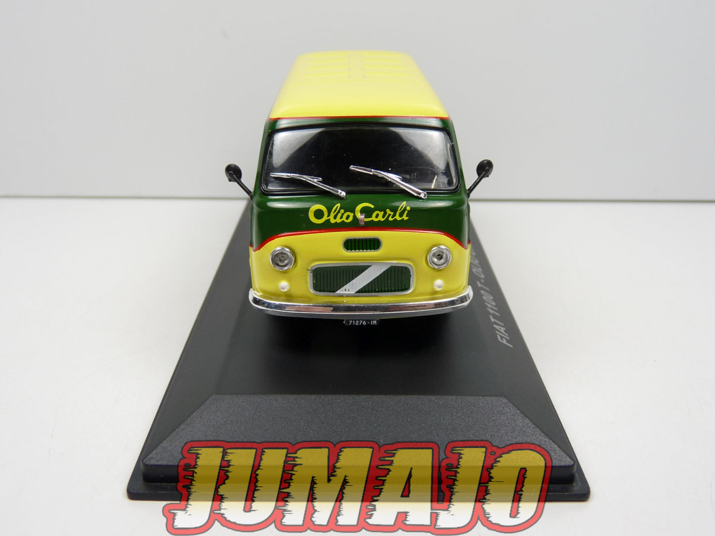 VCE30 1/43 IXO Commerciale Epoque : FIAT 1100 T Huile Olio carli 1968