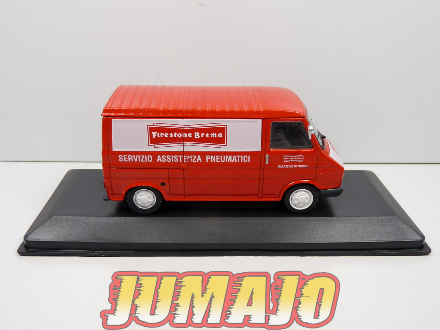 VCE31 1/43 IXO Commerciale Epoque : FIAT 242 Pneu Firestone 1978
