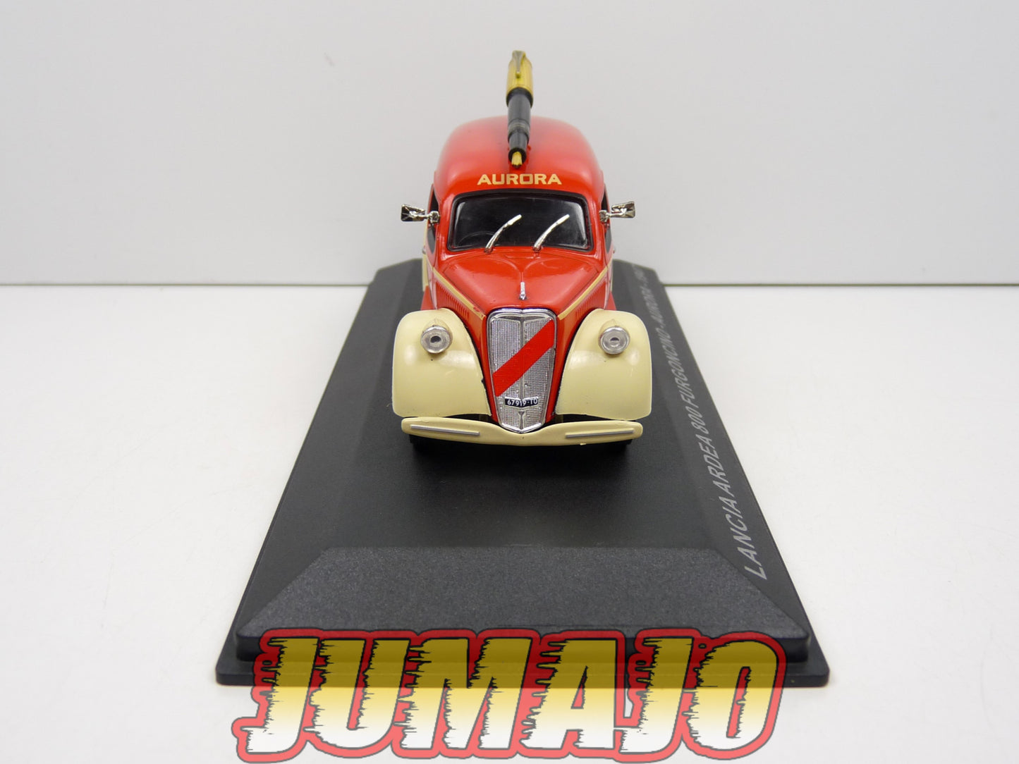 VCE33 1/43 IXO Commerciale Epoque : LANCIA Ardea 800 Furgoncino Aurora 1947