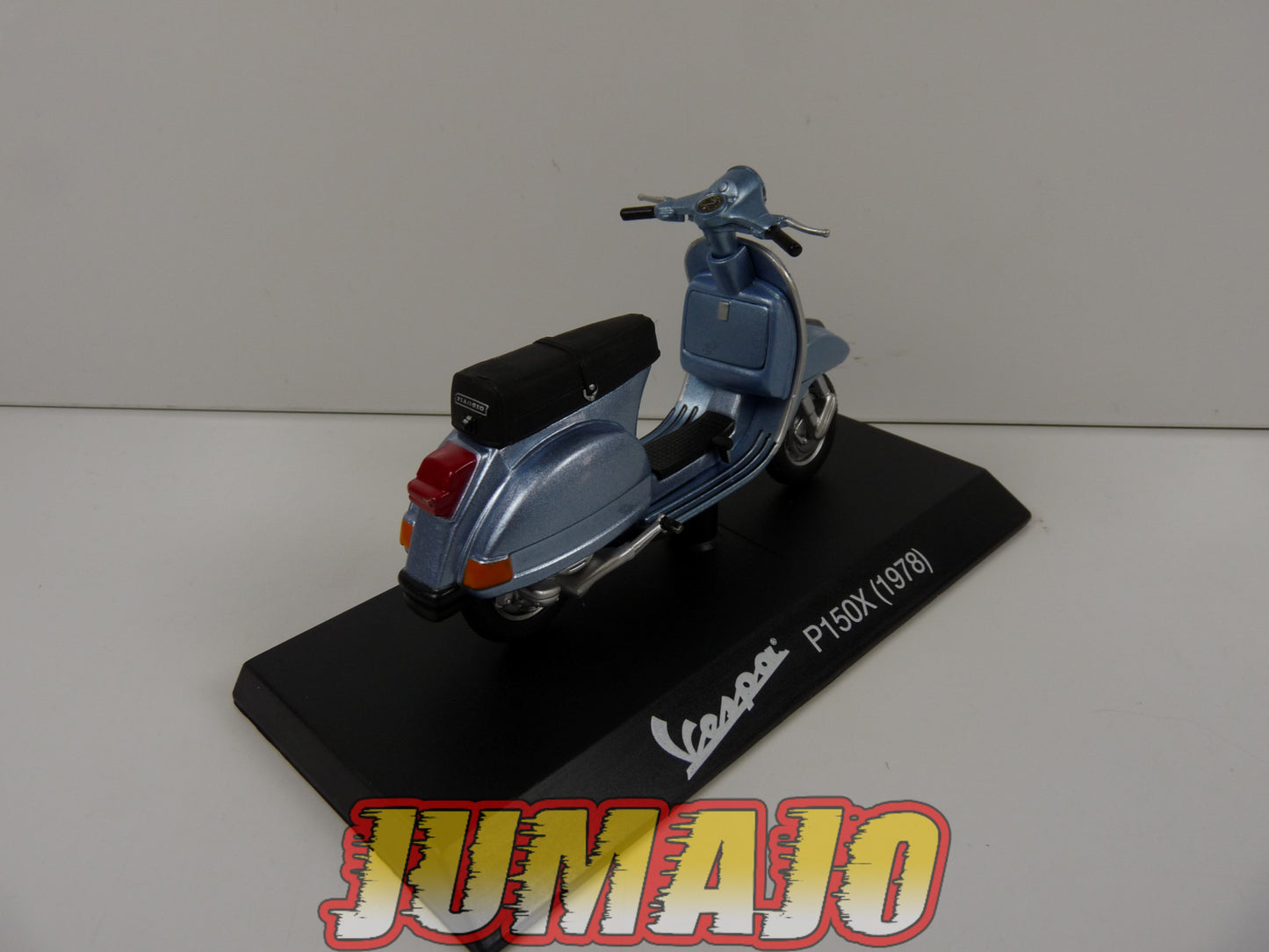 VES112 MOTO VESPA ITALIE Fassi Toys 1/18 : VESPA P150X 1978
