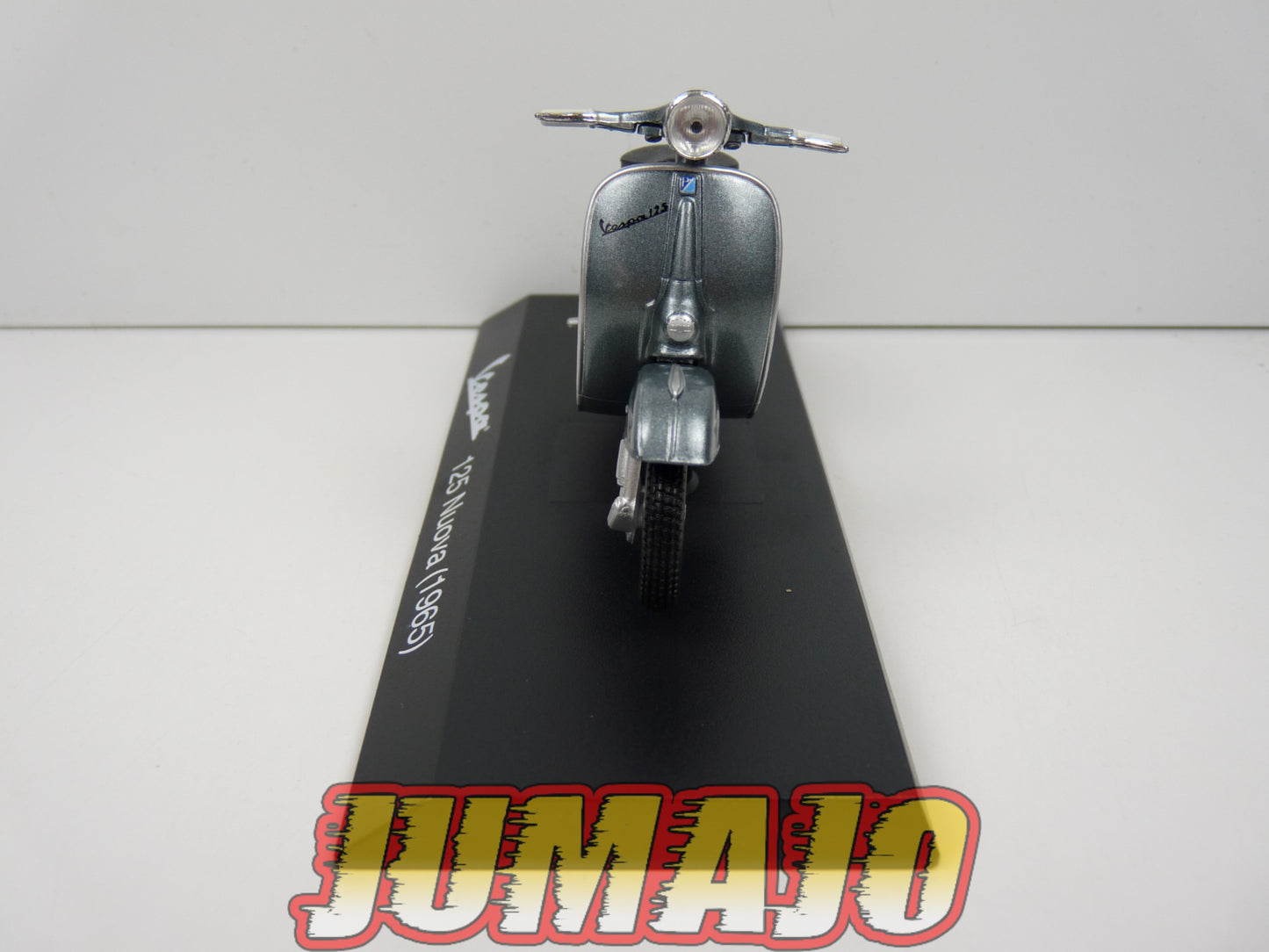 VES23 MOTO VESPA ITALIE Fassi Toys 1/18 : VESPA 125 Nuova 1965(Gris foncé)