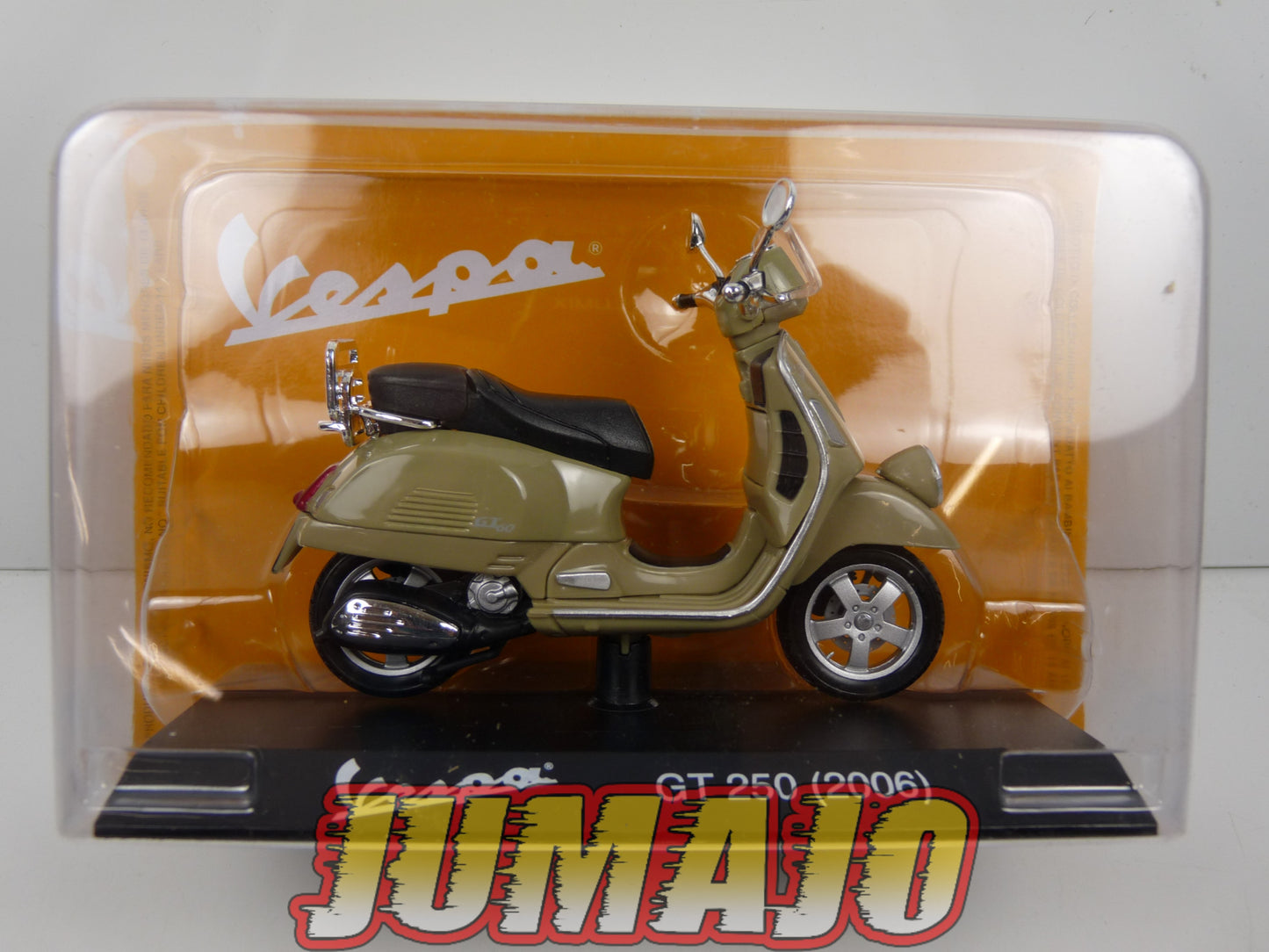 VES56 MOTO VESPA ITALIE Fassi Toys 1/18 : VESPA GT 250 2006