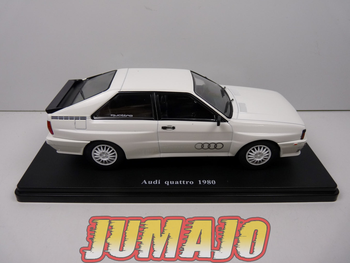 VQ62 Voiture 1/24 SALVAT Models : AUDI Quattro 1980