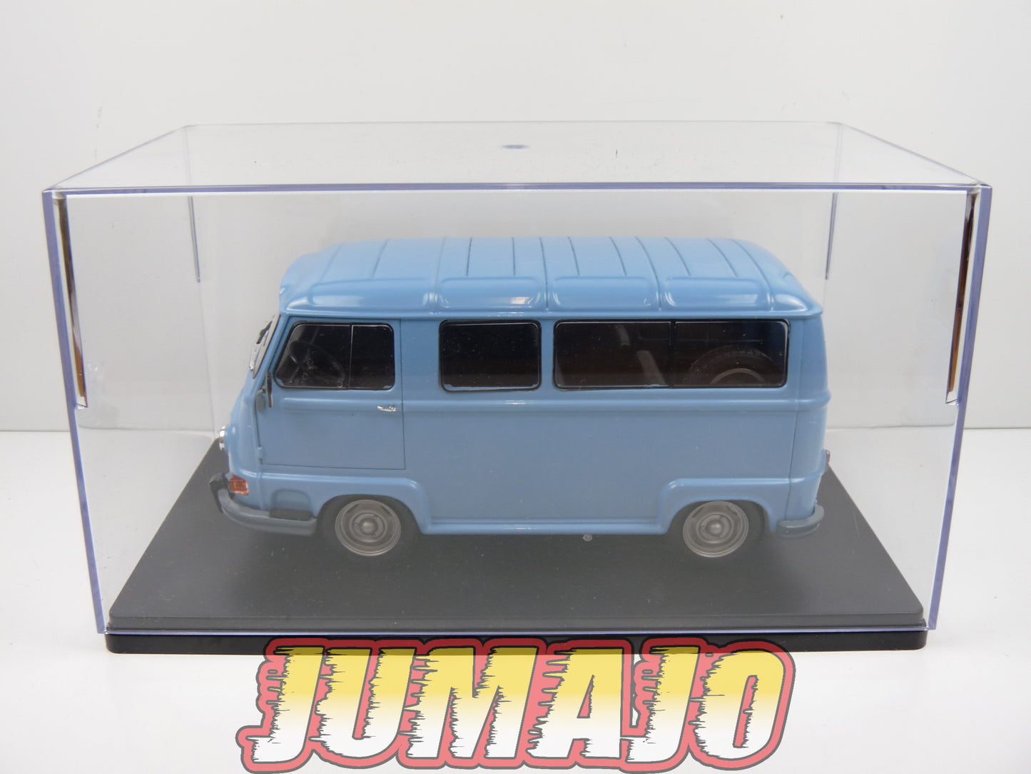 VQV81 Voiture 1/24 Hachette : RENAULT Estafette 800 1973