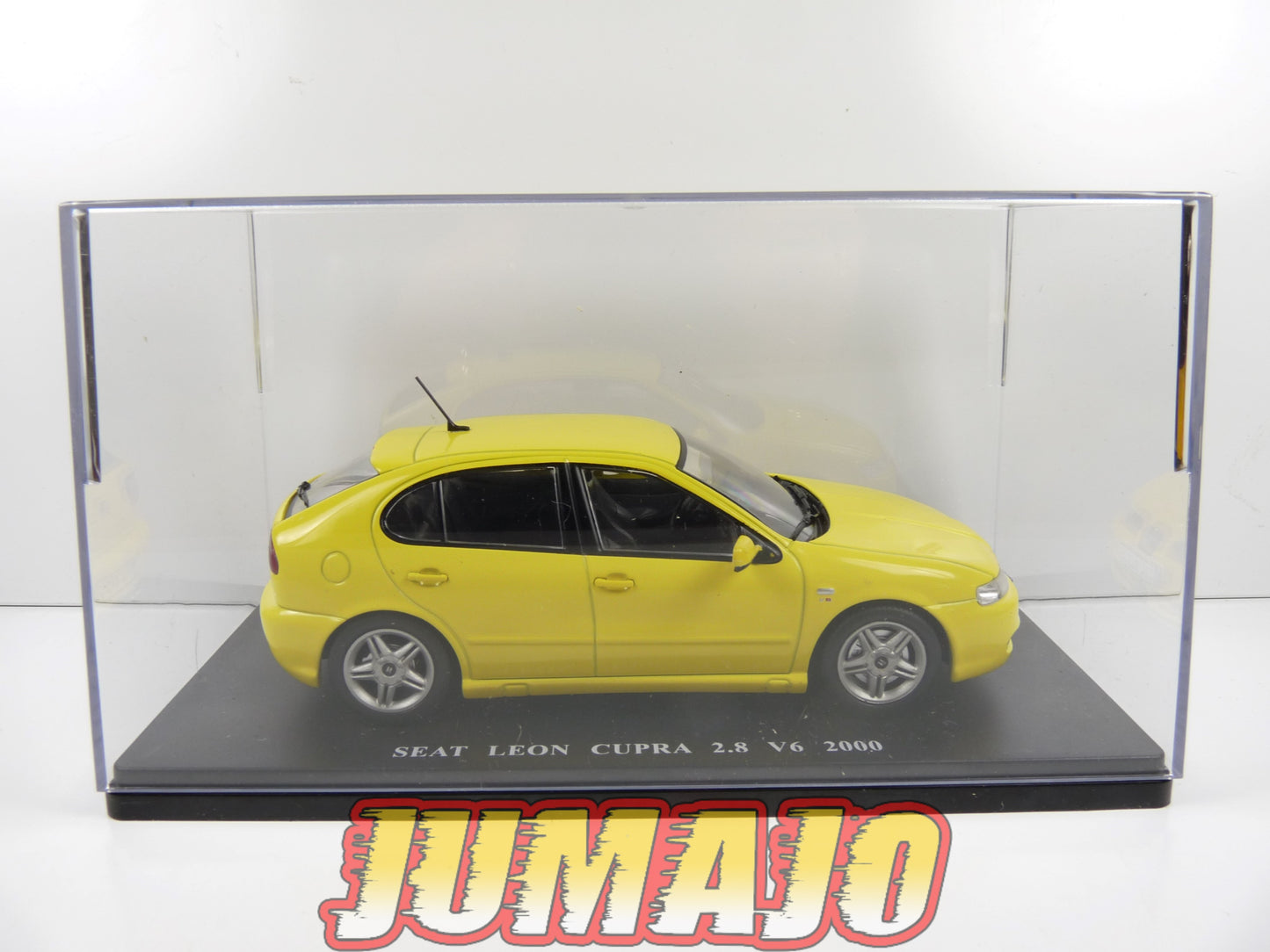 VQV83 Voiture 1/24 Hachette : SEAT Leon VR6 Cupra 2000