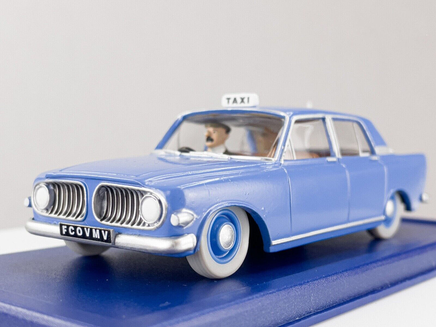 TIN45 Atlas 1/43 TINTIN en Voiture : Ford Zephyr Mk III '60s Taxi *Occasion