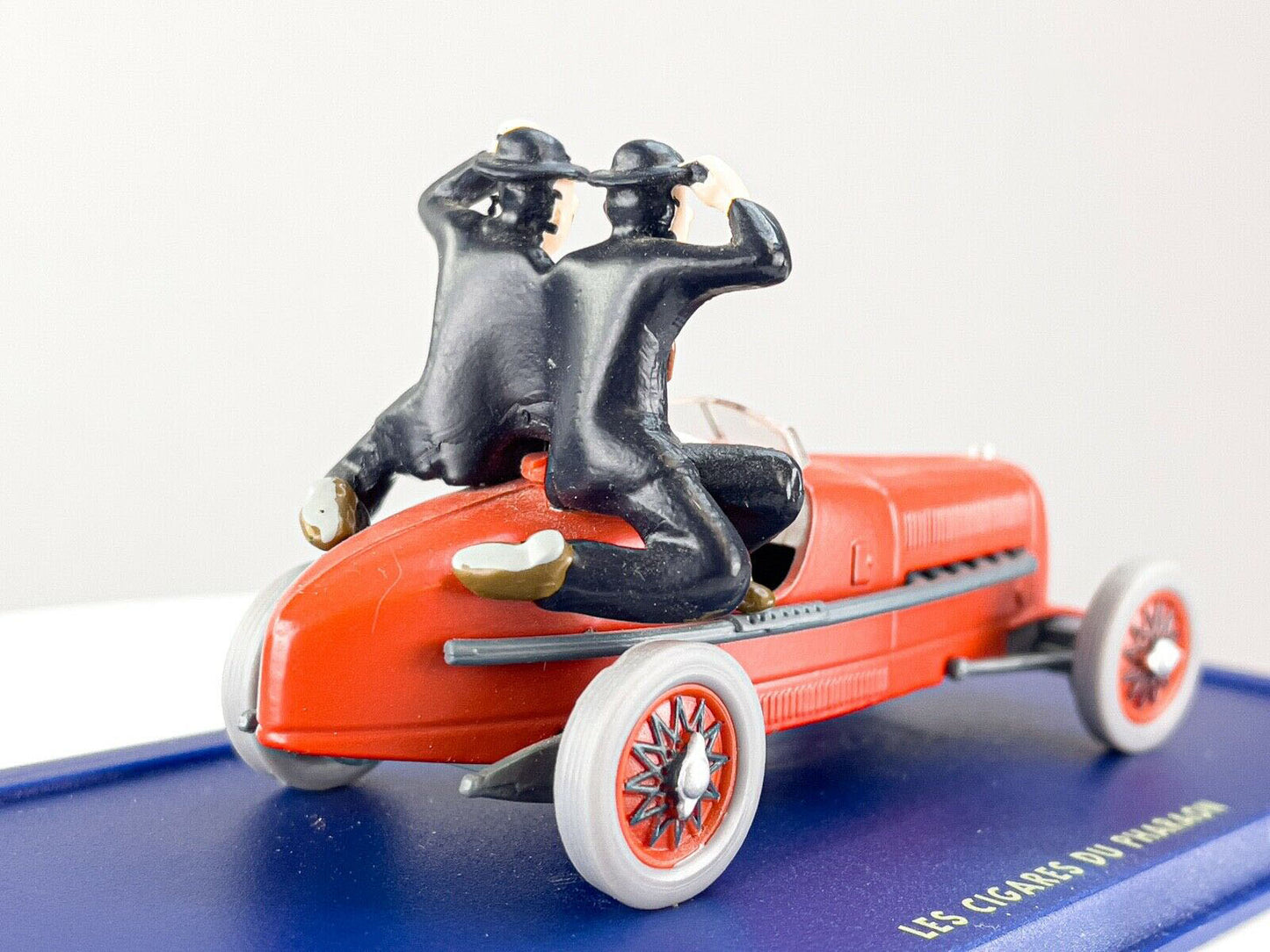 TIN2 Atlas 1/43 TINTIN en Voiture : Le Bolide rouge Années 30 *Occasion