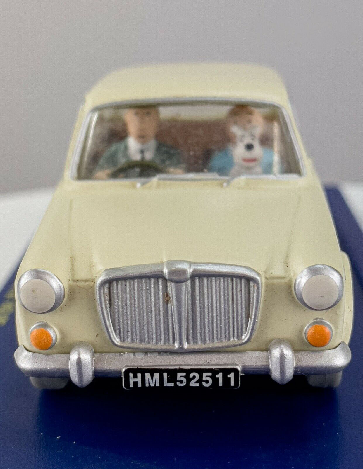 TIN31 Atlas 1/43 TINTIN en Voiture : MG 1100 de L'île Noire *Occasion