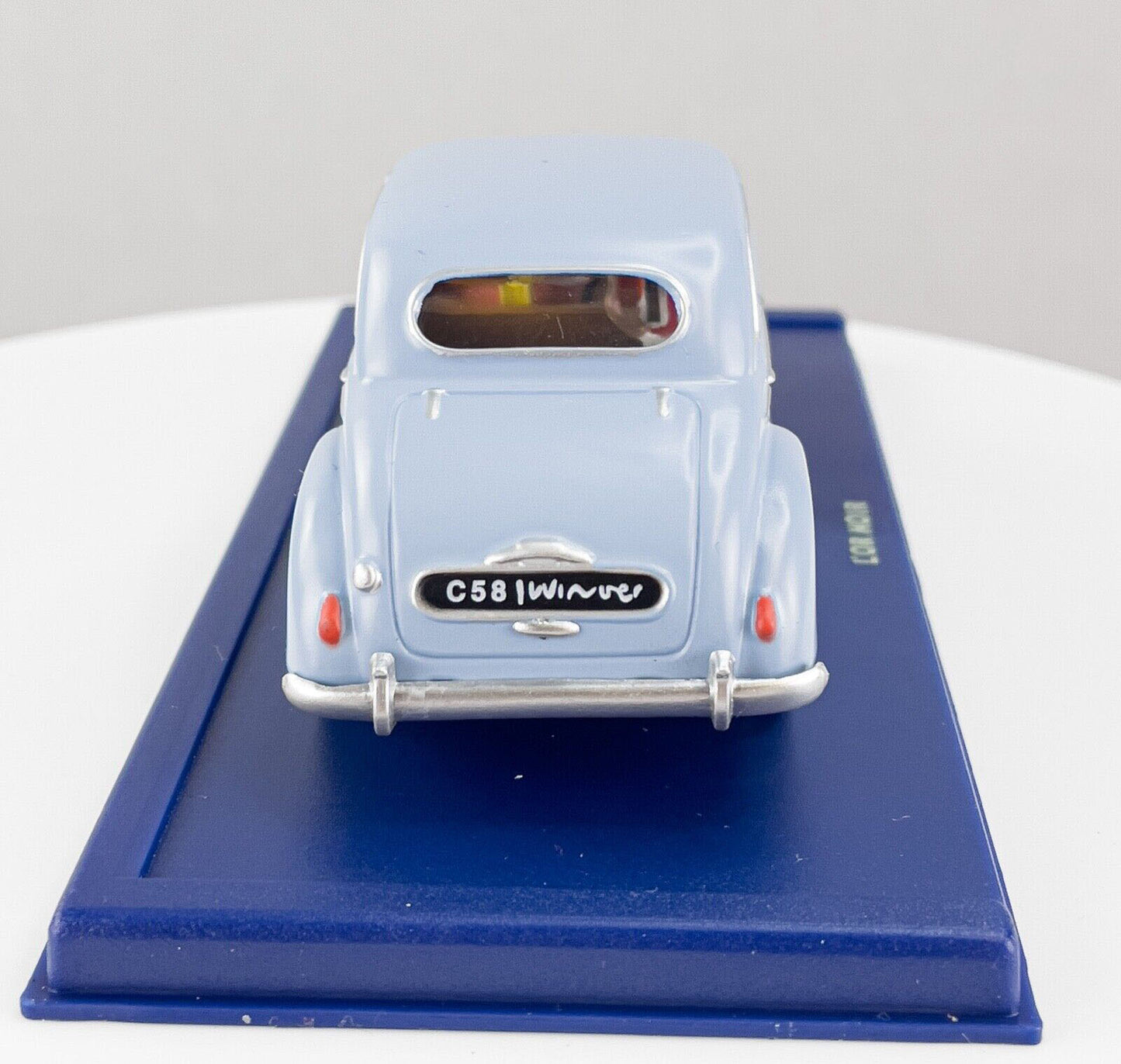 TIN60 Atlas 1/43 TINTIN en Voiture : Morris Six 1948 *Occasion