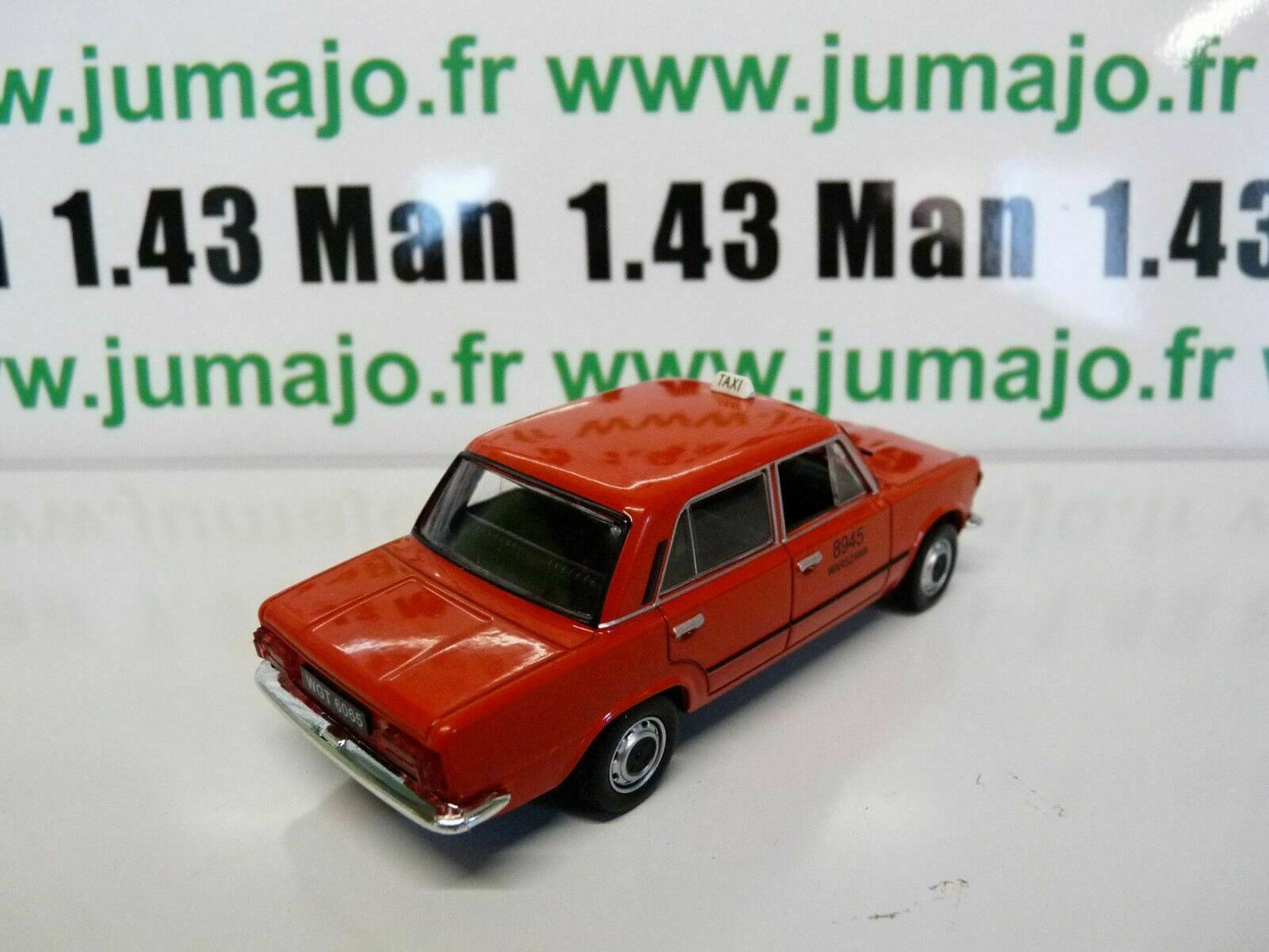 PL172 Voiture 1/43 IXO IST DeAgostini POLOGNE : FIAT 125P Taxi Varsovie Warszawa