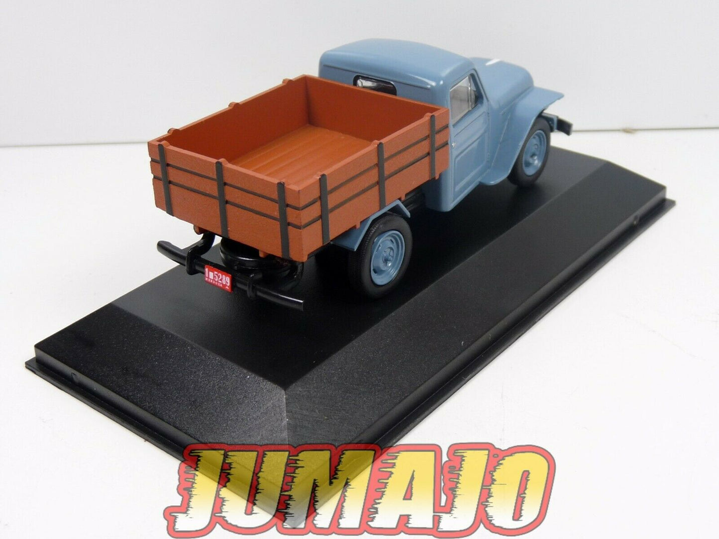 Lot 6 Voitures 1/43 SALVAT : Pick-up Chevrolet silverado c-10 Ford F-100 ranquel