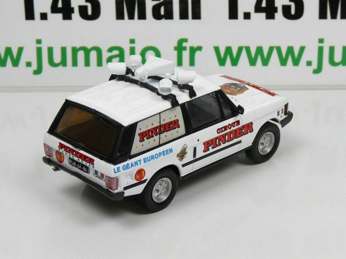 PIN99 1/43 IXO CIRQUE PINDER : RANGE ROVER annonce haut-parleur