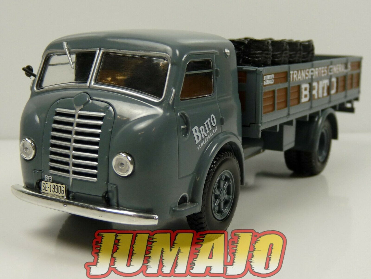 PEG22 CAMIONS PEGASO Salvat 1/43 : Enasa Hispano 66 G plateau Charbonnier