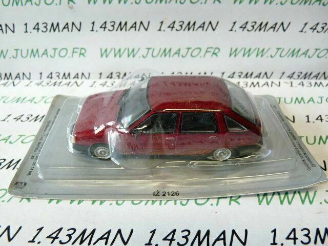 PL136 Voiture 1/43 IXO IST DeAgostini POLOGNE : IZ 2126