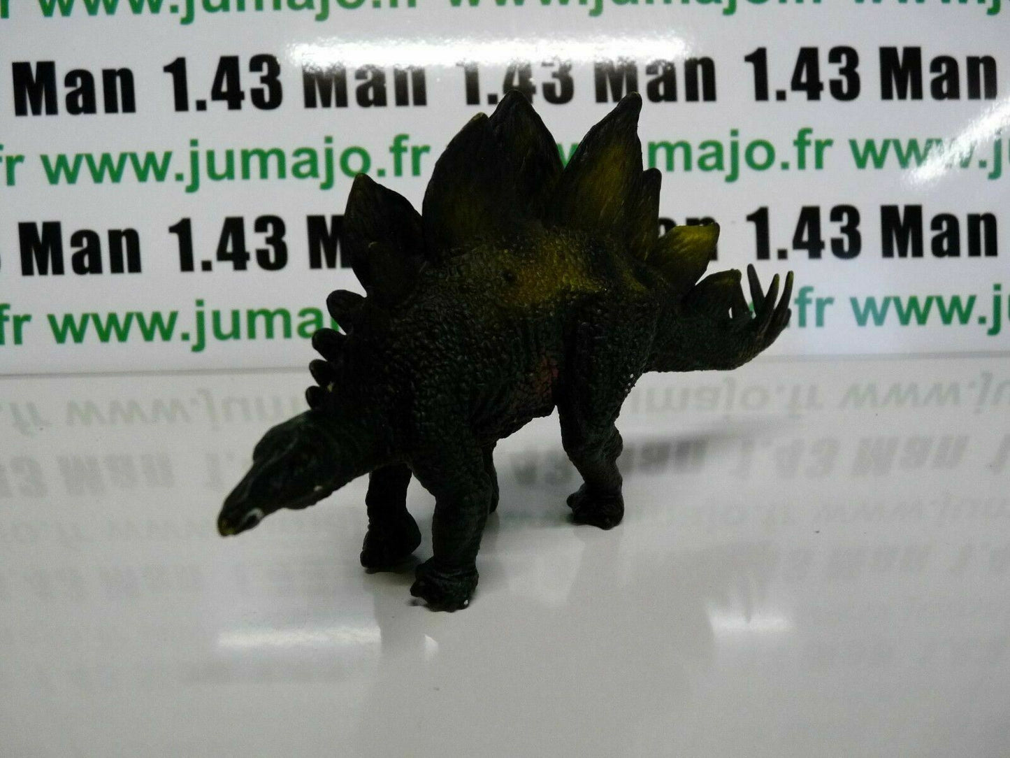 Lot 4 figurines PVC DINOSAURES 14/18 cm Tyrannosaure Diplodocus Tricératops Stégo