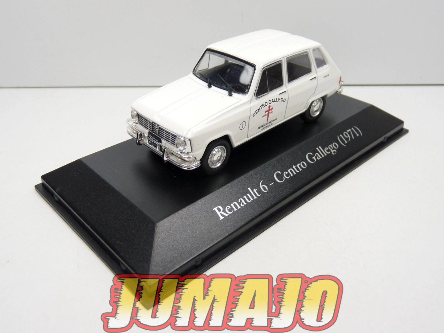 LOT 2 Voitures 1/43 SALVAT : Renault 6 1969 et Ambulance 1971
