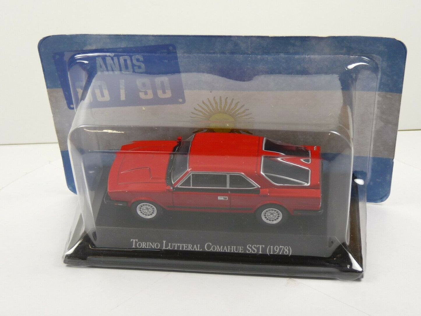 AQV13 1/43 SALVAT 80/90 : IKA RENAULT TORINO Lutteral Comahue SST 1978