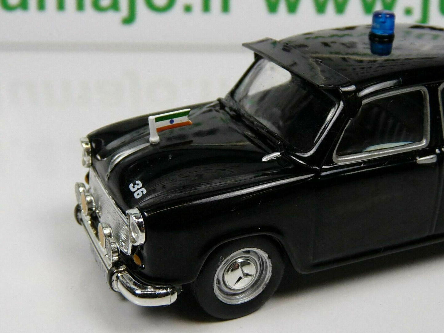 PM11 1/43 IST deAgostini Police du Monde : Hindustan Ambassador INDE