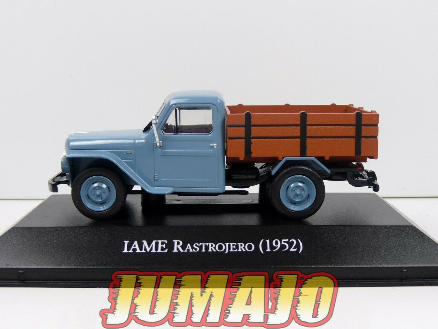 Lot 6 Voitures 1/43 SALVAT : Pick-up Chevrolet silverado c-10 Ford F-100 ranquel