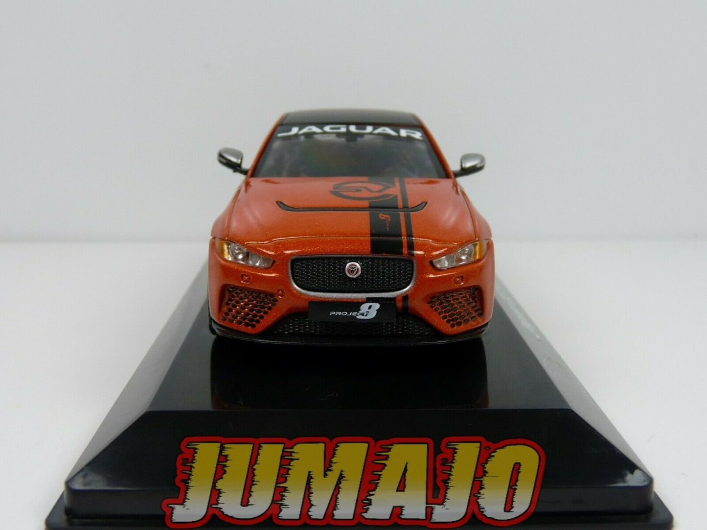 SC42 voiture 1/43 SALVAT Supercars : JAGUAR XE SV Project 8 2017